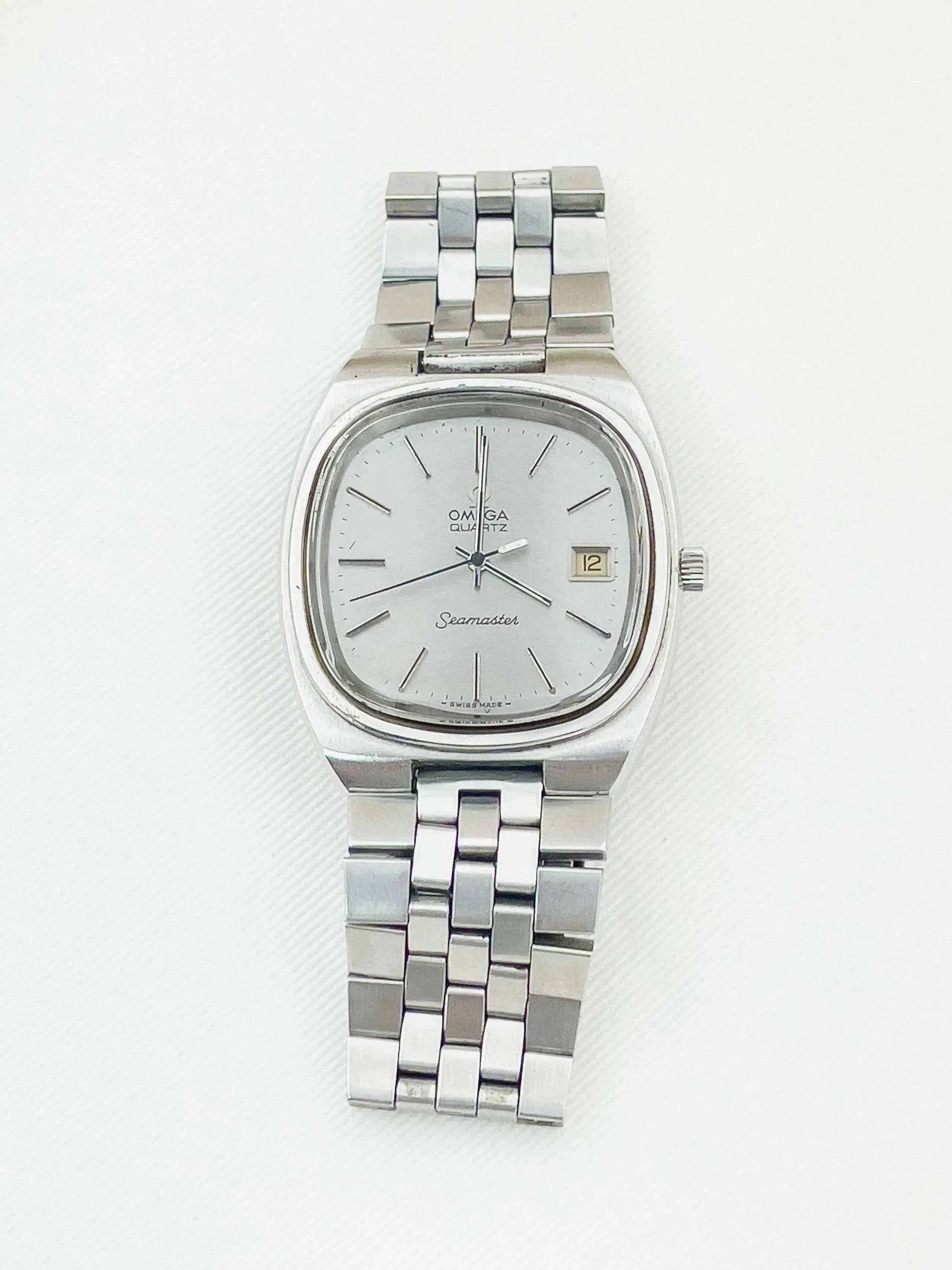 Omega - Seamaster Date w/ box - 1976 - Atelier Victor - Vintage  Shop