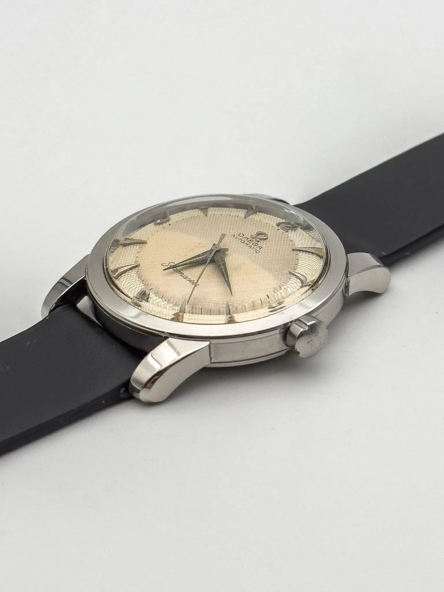 Omega - Seamaster First Edition - 1952 - Atelier Victor Paris - Vintage Watch Shop Dubai