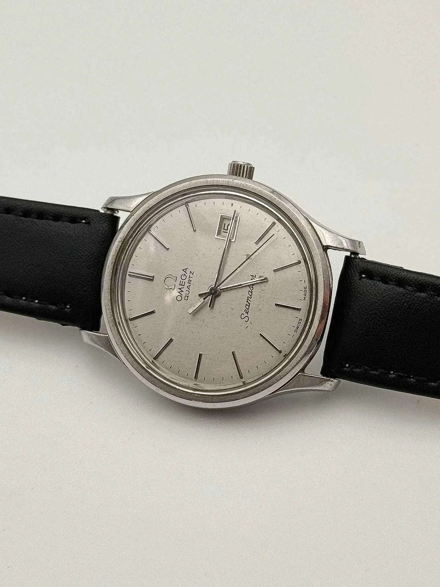 Omega - Seamaster Grey Dial - 1976 - Atelier Victor Paris - Vintage Watch Shop Dubai
