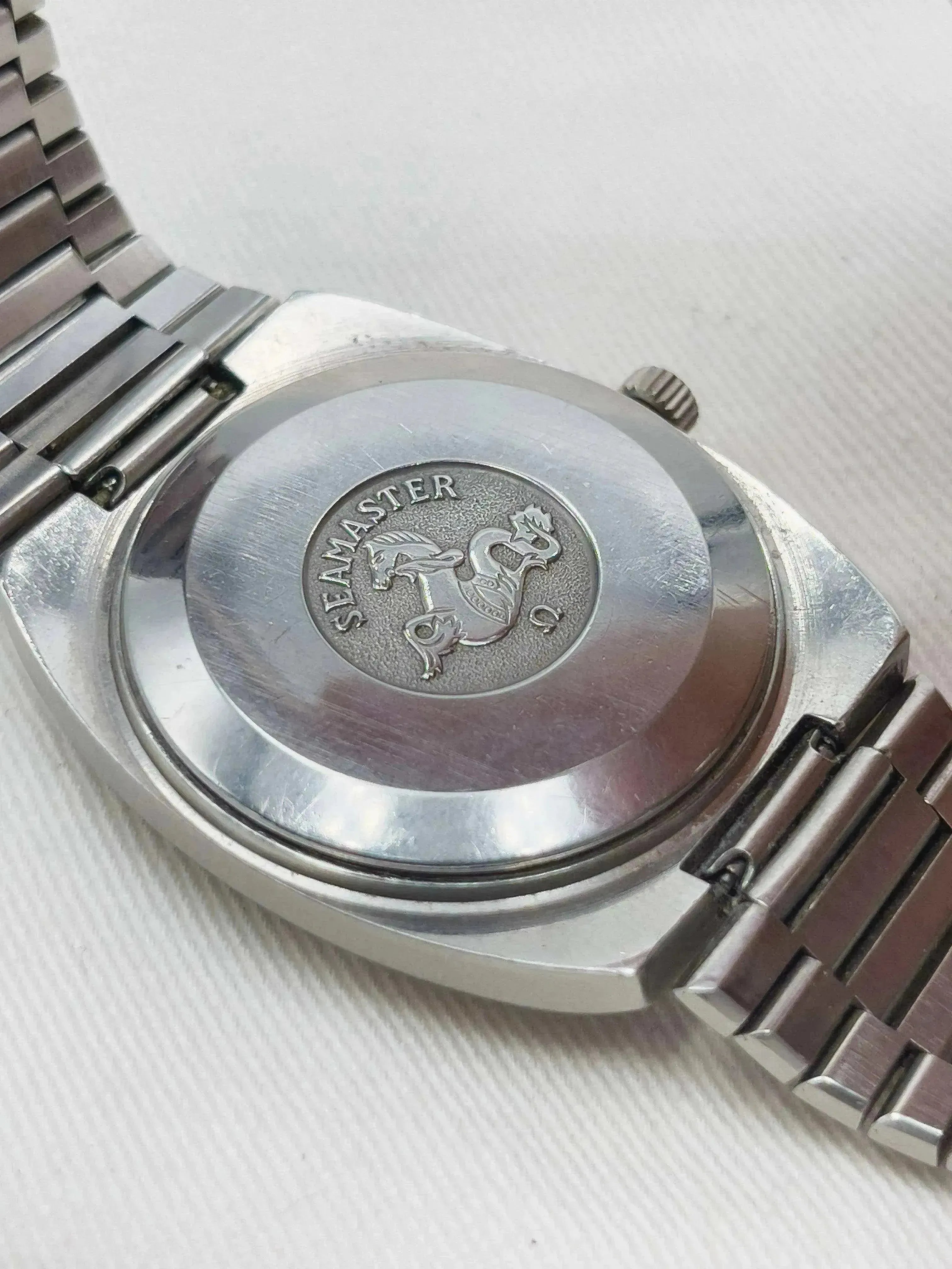 Omega - Seamaster Gris Tonneau xl - 1976 - Atelier Victor