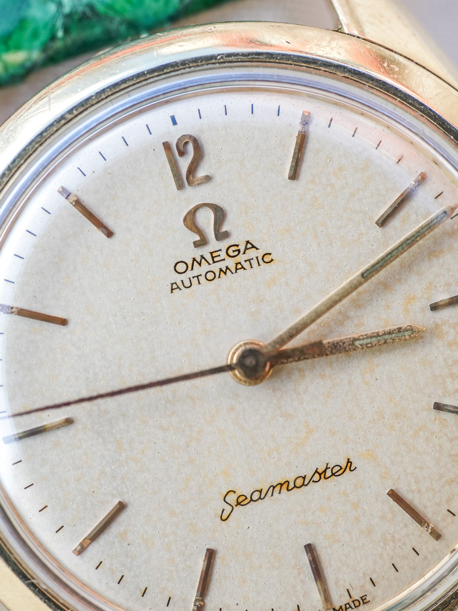 Omega - Seamaster Index Or Patine Creme - 1956 - Atelier Victor Paris - Vintage Watch Shop Dubai
