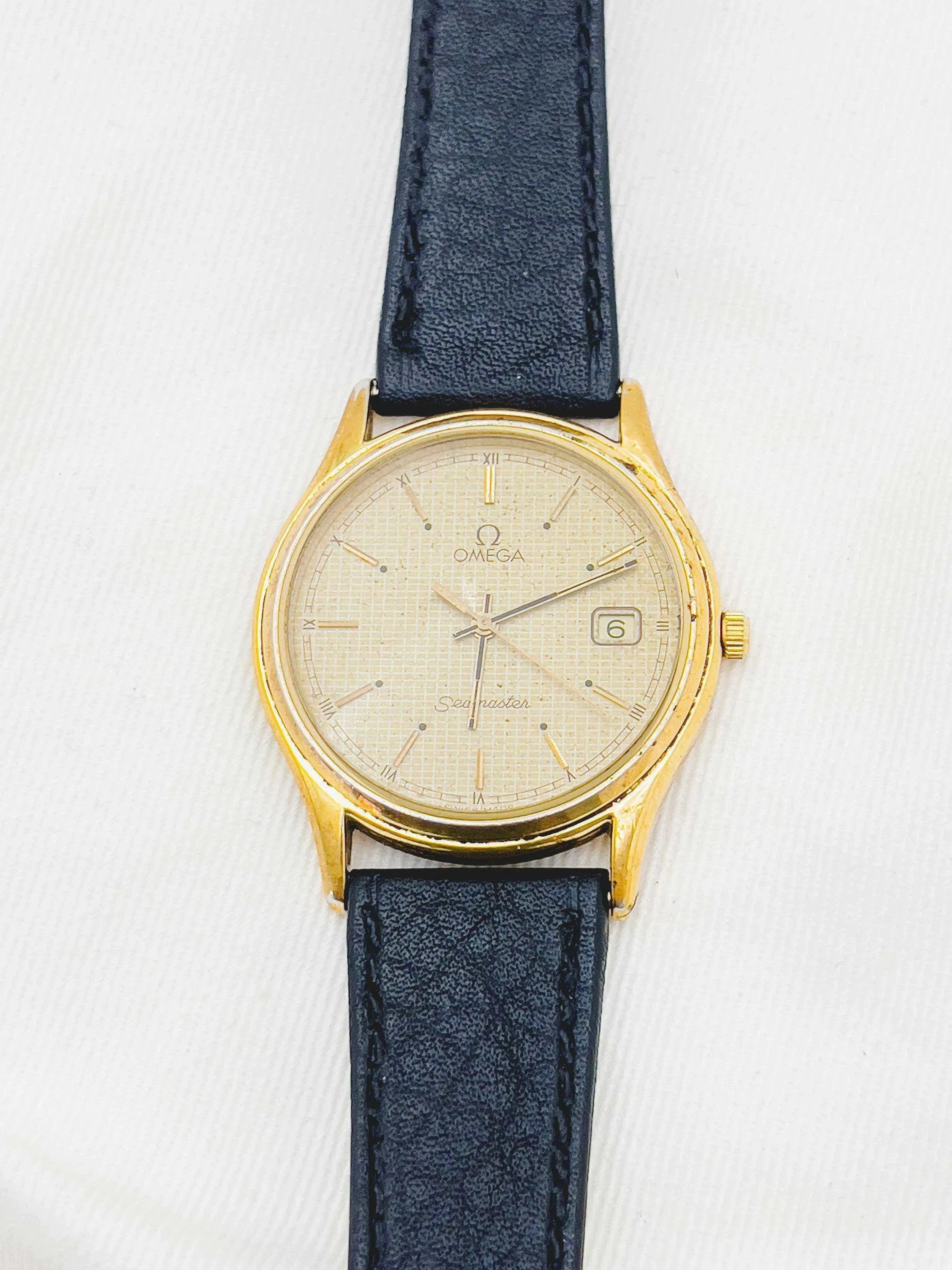 Omega - Seamaster Plaqué or Circle Date - 1982 - Atelier Victor Paris - Vintage Watch Shop Dubai