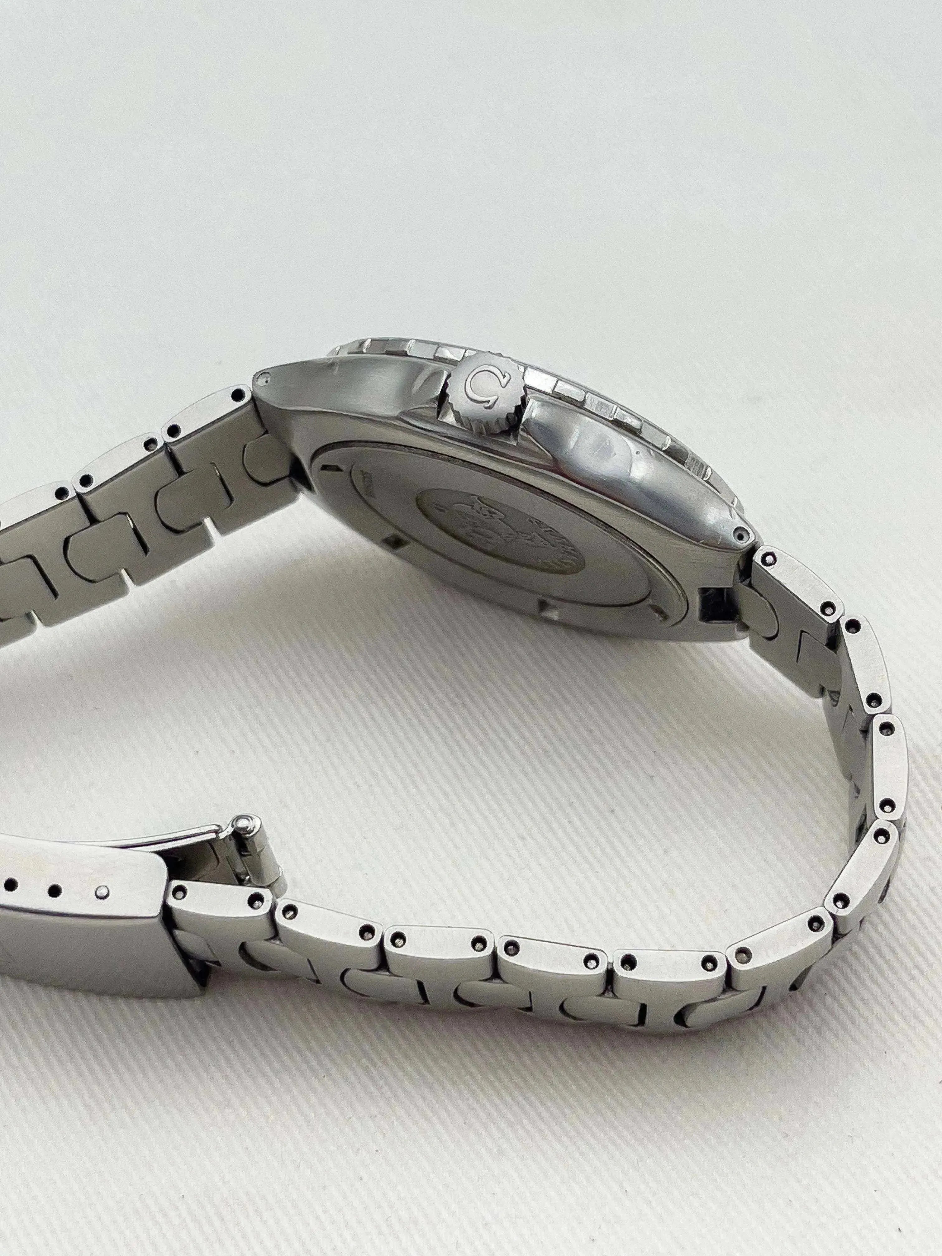 Omega - Seamaster Professional Pre-Bond - boîte - 1991 - Atelier Victor Paris - Vintage Watch Shop Dubai