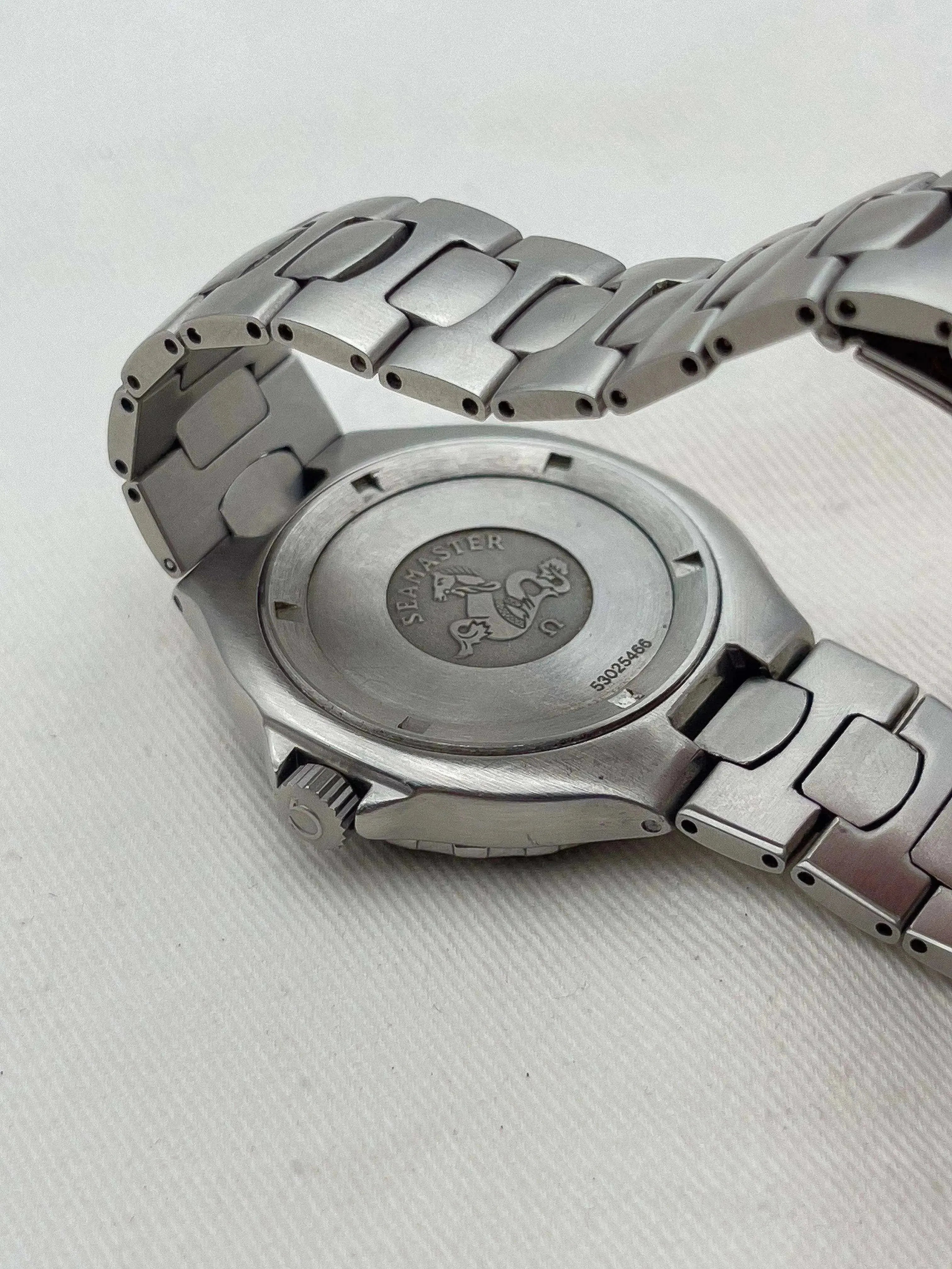 Omega - Seamaster Professional Pre-Bond - boîte - 1991 - Atelier Victor Paris - Vintage Watch Shop Dubai