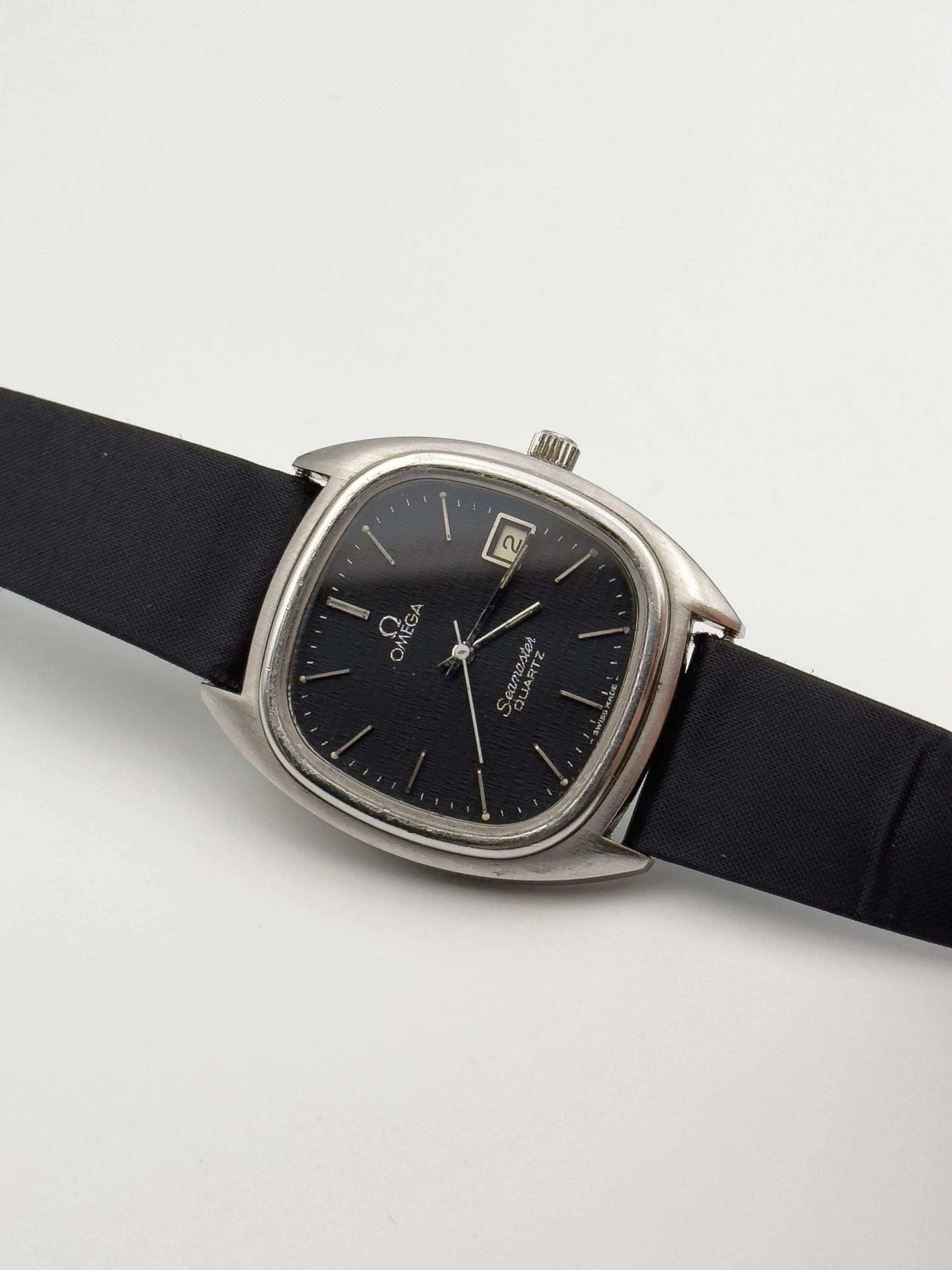 Omega - Seamaster Tapisserie Black Date - 1978 - Atelier Victor Paris - Vintage Watch Shop Dubai