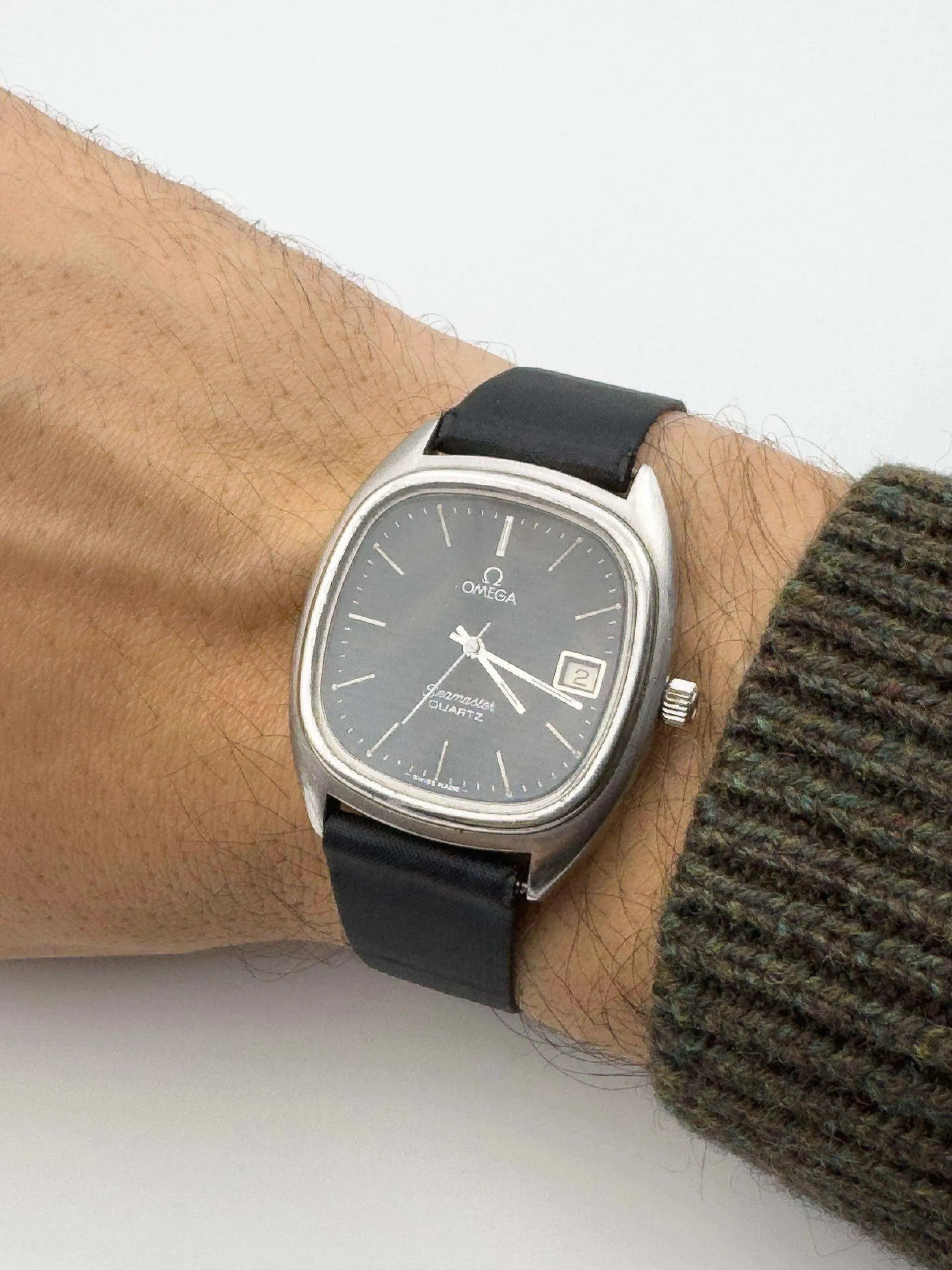 Omega - Seamaster Tapisserie Black Date - 1978 - Atelier Victor - Vintage  Shop