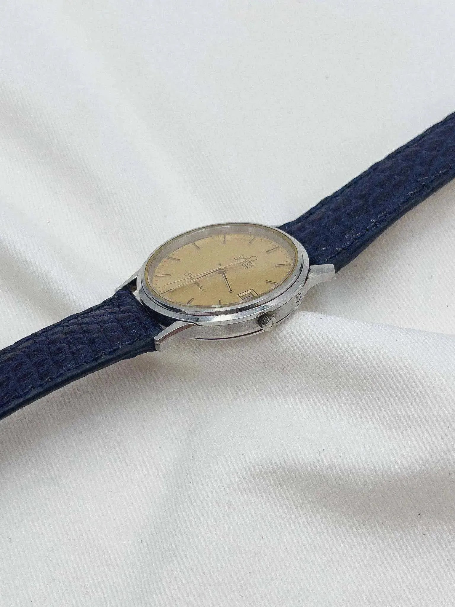 Omega - Seamaster Yellow Date - 1979 - Atelier Victor Paris - Vintage Watch Shop Dubai
