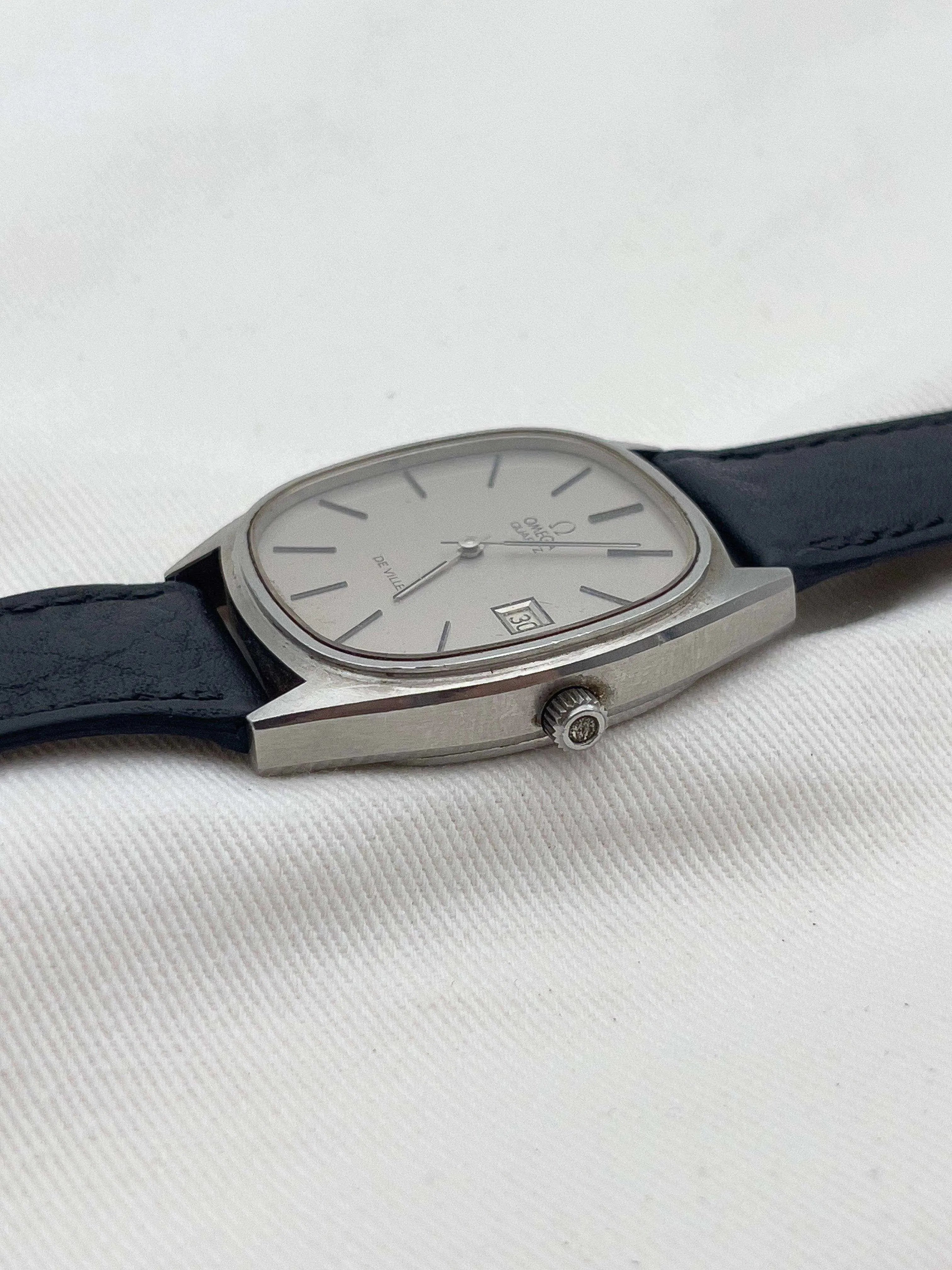 Omega - Silver Oversize - 1975 - Atelier Victor Paris - Vintage Watch Shop Dubai