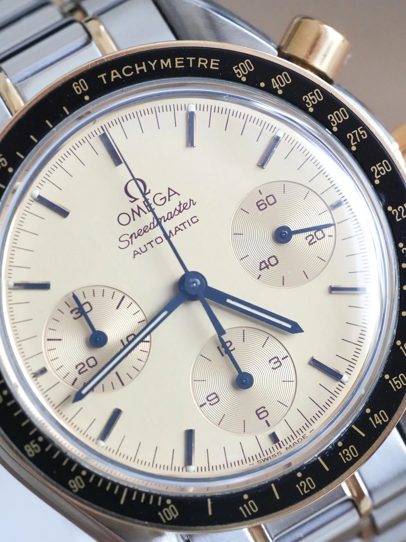 Omega - Speedmaster Reduced 175.0032 Acier Or Cadran Or - 1989 - Atelier Victor - Vintage  Shop