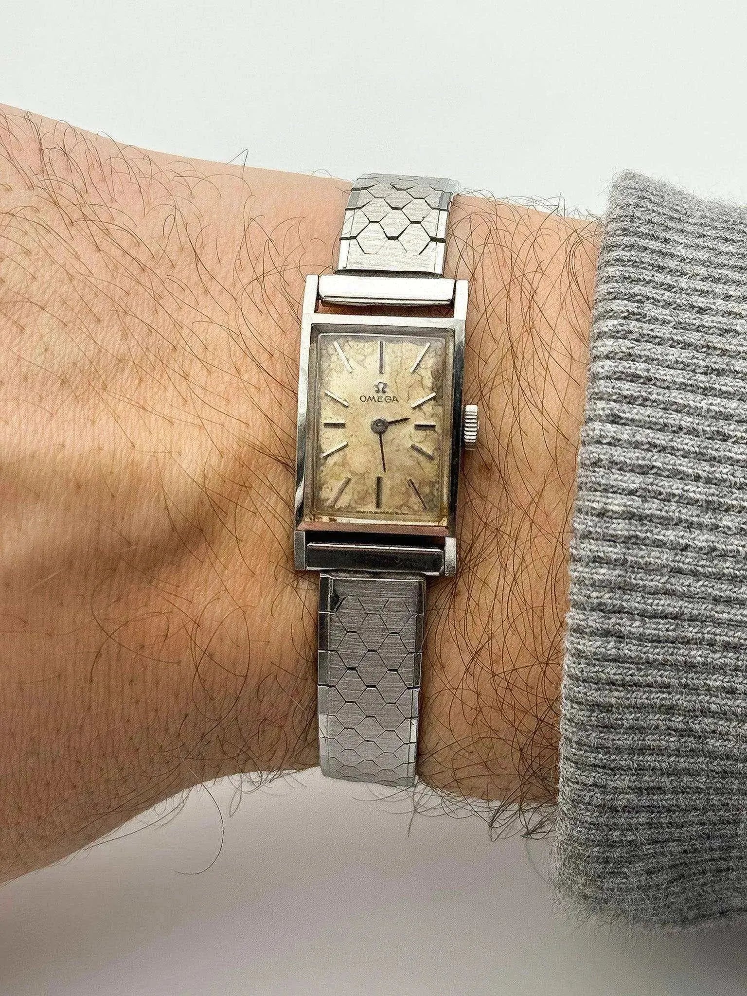 Omega - Spider Champagne Lady - 1966 - Atelier Victor