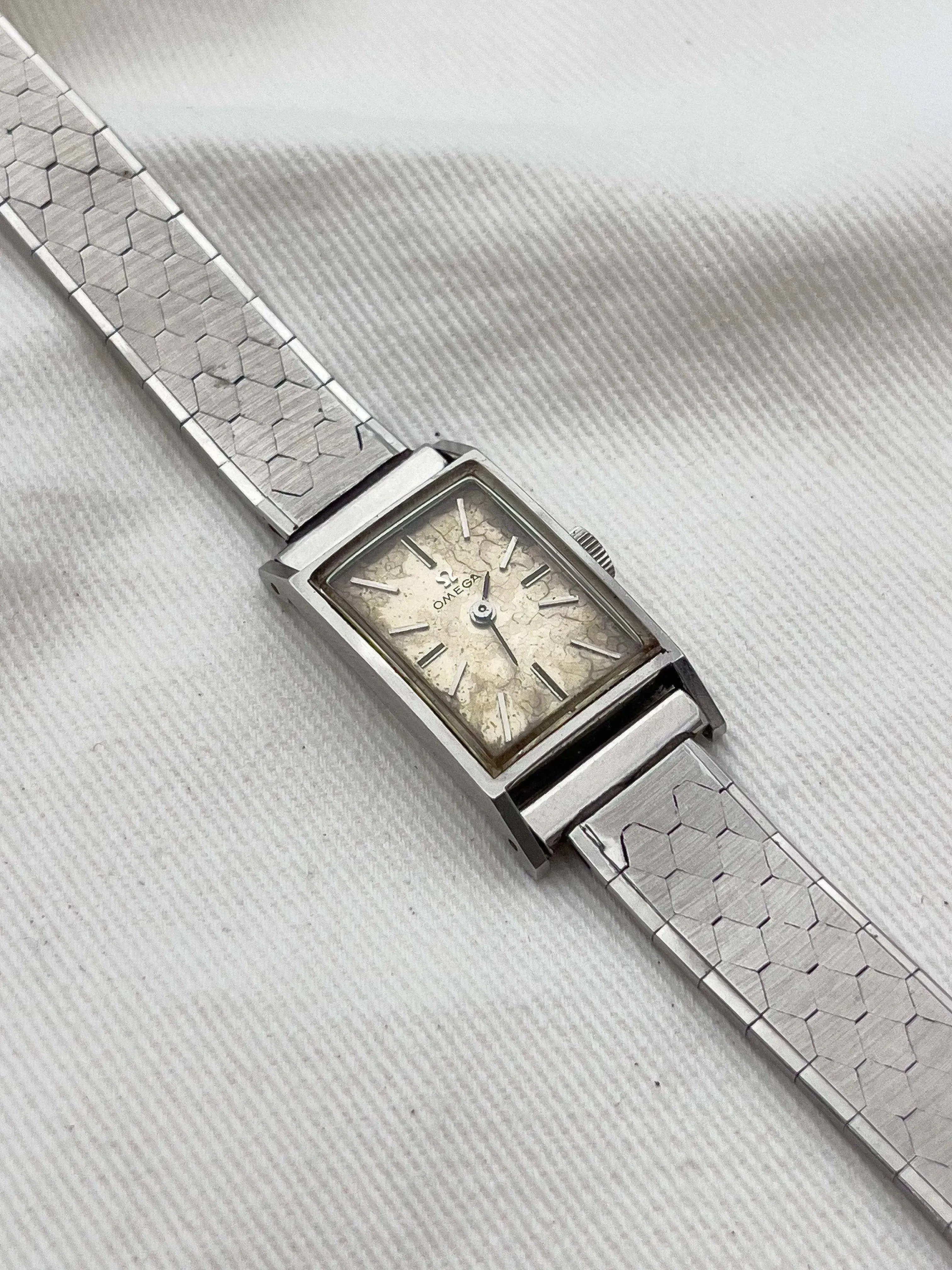 Omega - Spider Champagne Lady - 1966 - Atelier Victor