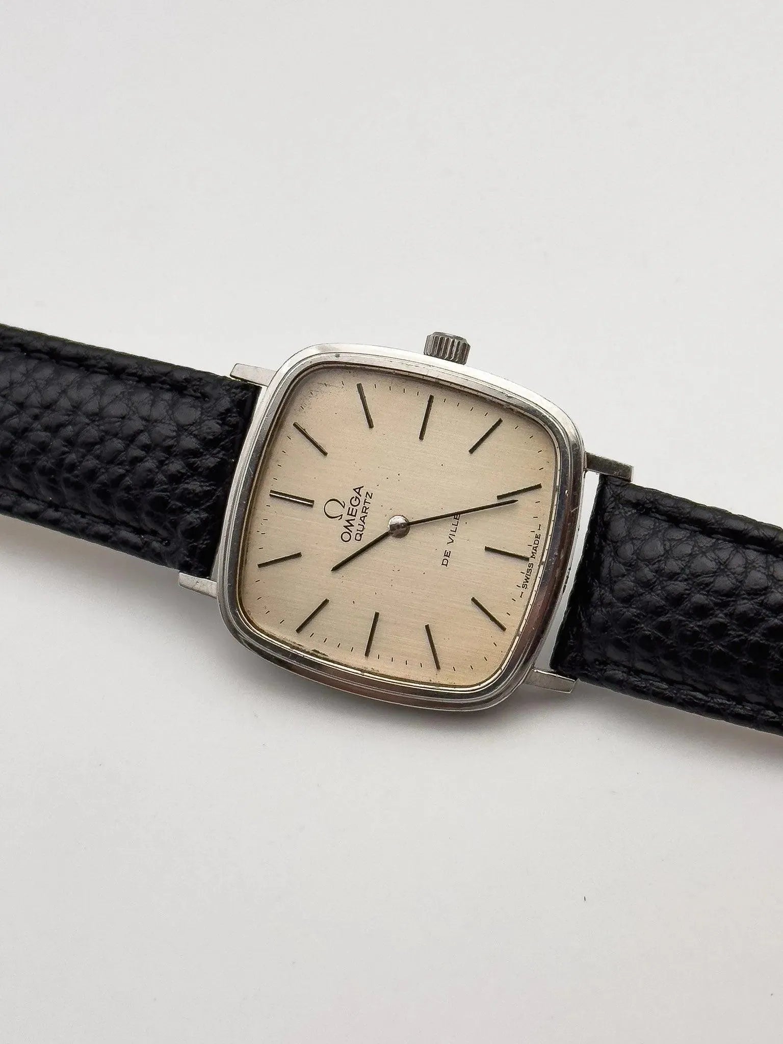 Omega - Square Steel - 1976 - Atelier Victor Paris - Vintage Watch Shop Dubai