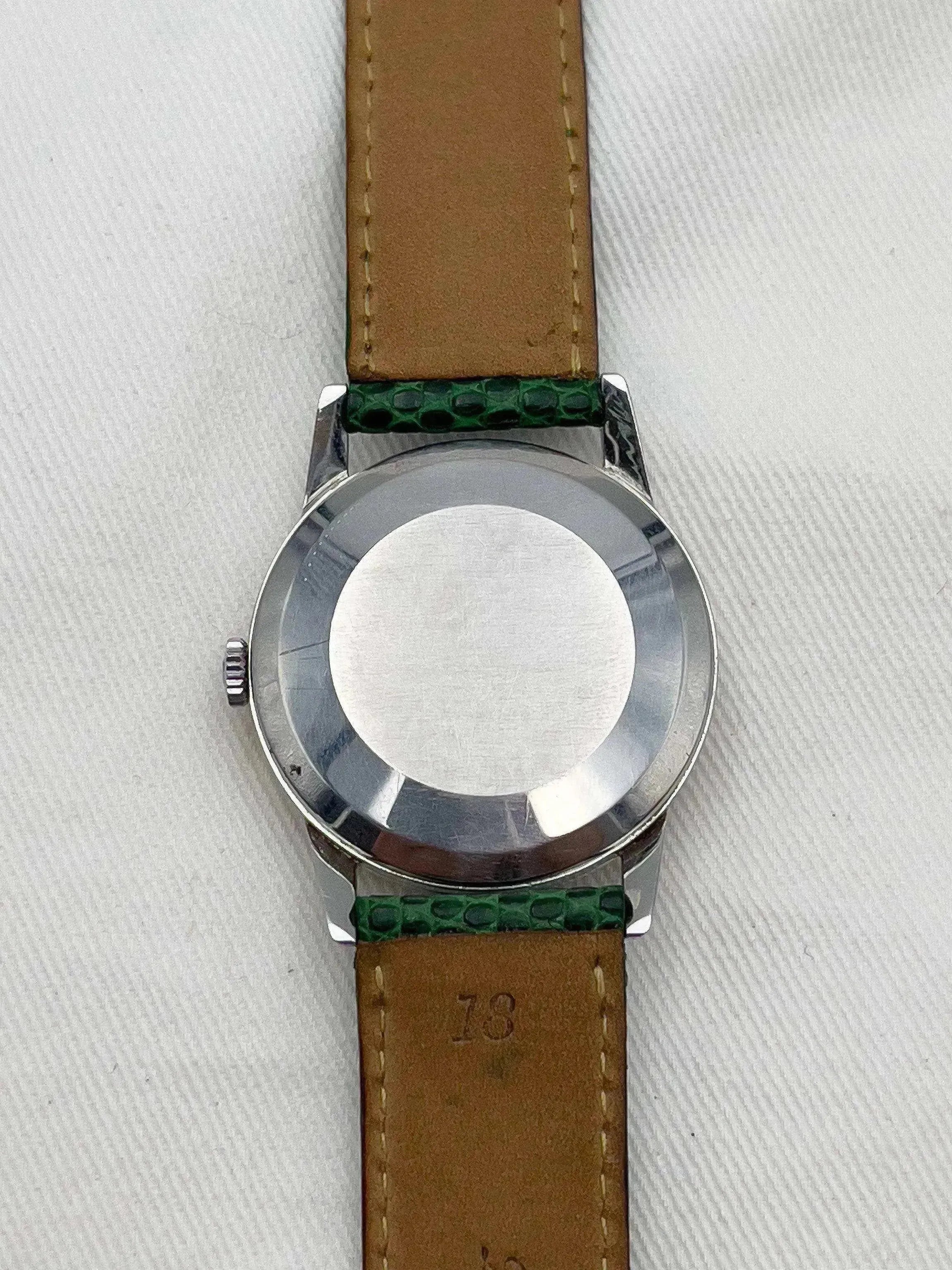 Omega - Symetrique Cadran Ivoire - 1961 - Atelier Victor - Vintage  Shop