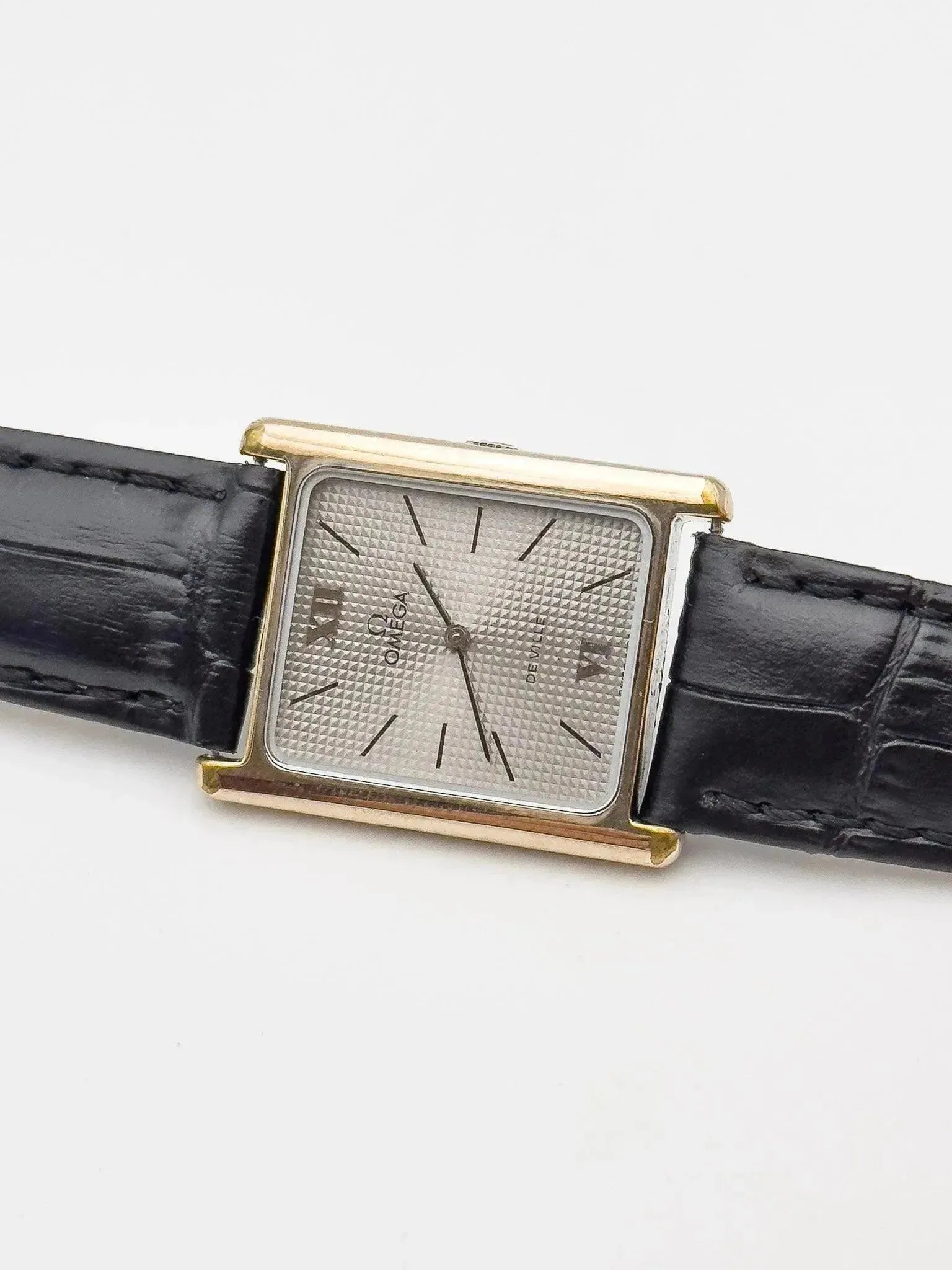Omega - Tank Clous de Paris - 1973 - Atelier Victor Paris - Vintage Watch Shop Dubai