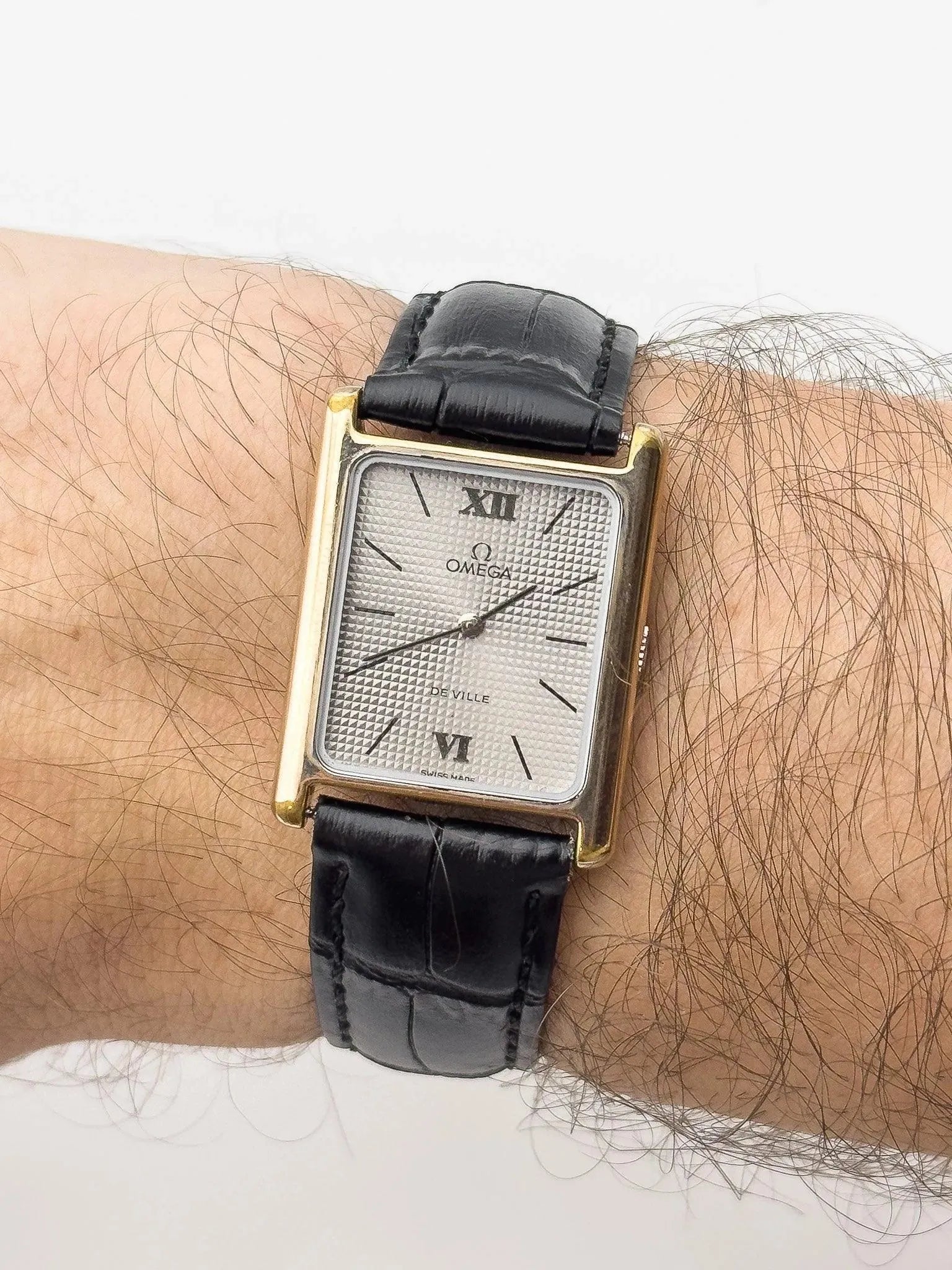 Omega - Tank Clous de Paris - 1973 - Atelier Victor Paris - Vintage Watch Shop Dubai