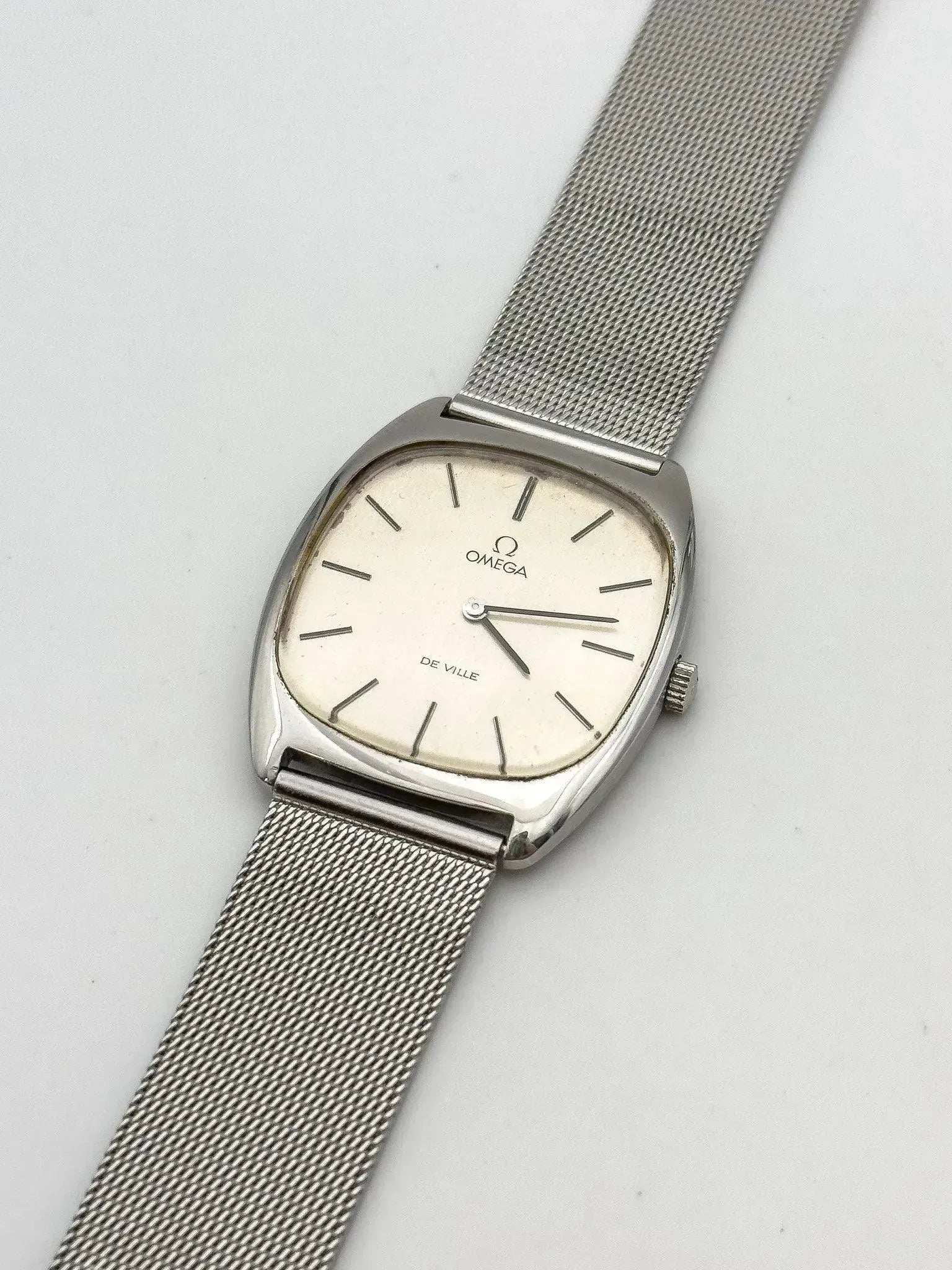 Omega - Tonneau Steel - 1977 - Atelier Victor