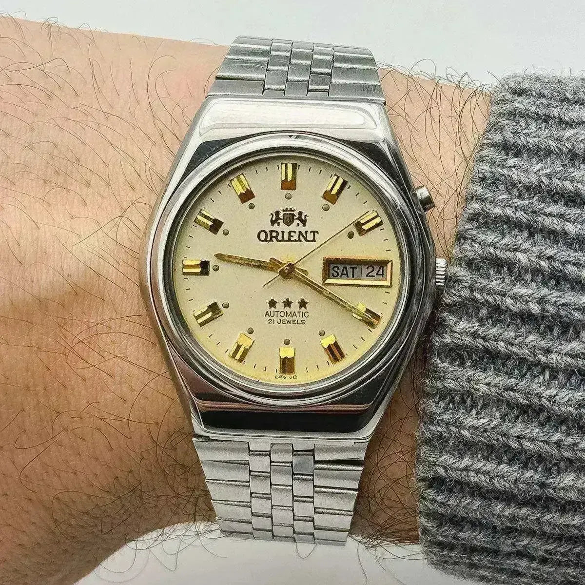 Orient - Daydate beige dial gold index - 1980s - Atelier Victor
