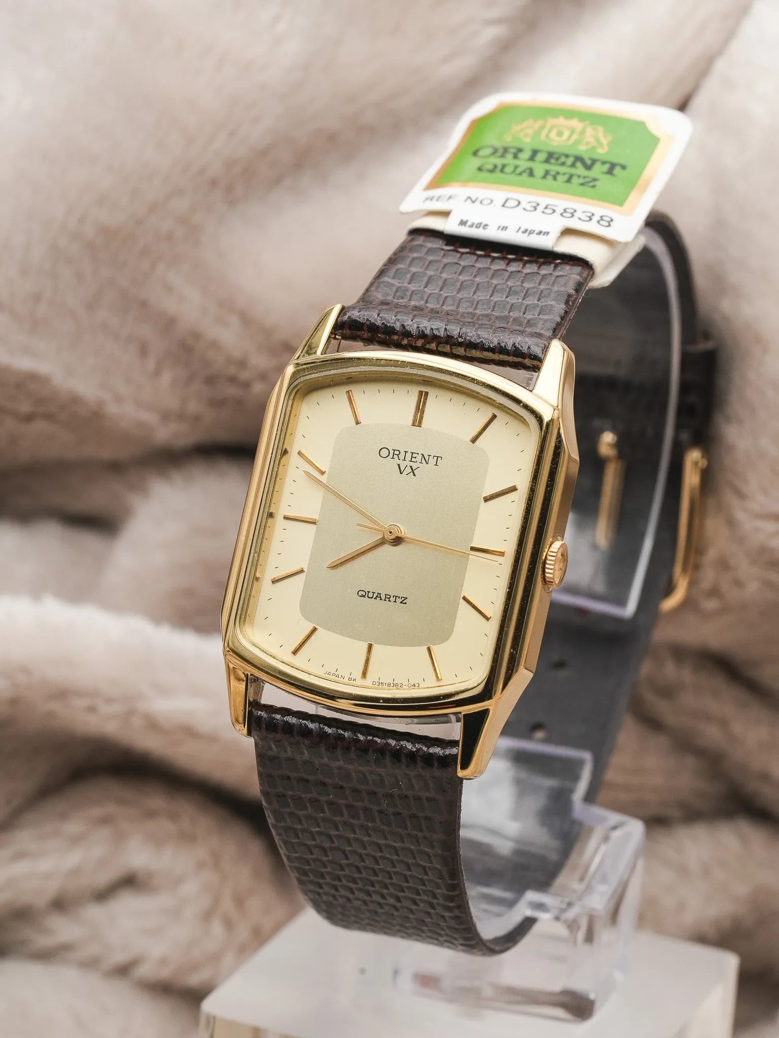 Orient - Tank plaqué or - NOS - 1980s - Atelier Victor Paris - Vintage Watch Shop Dubai