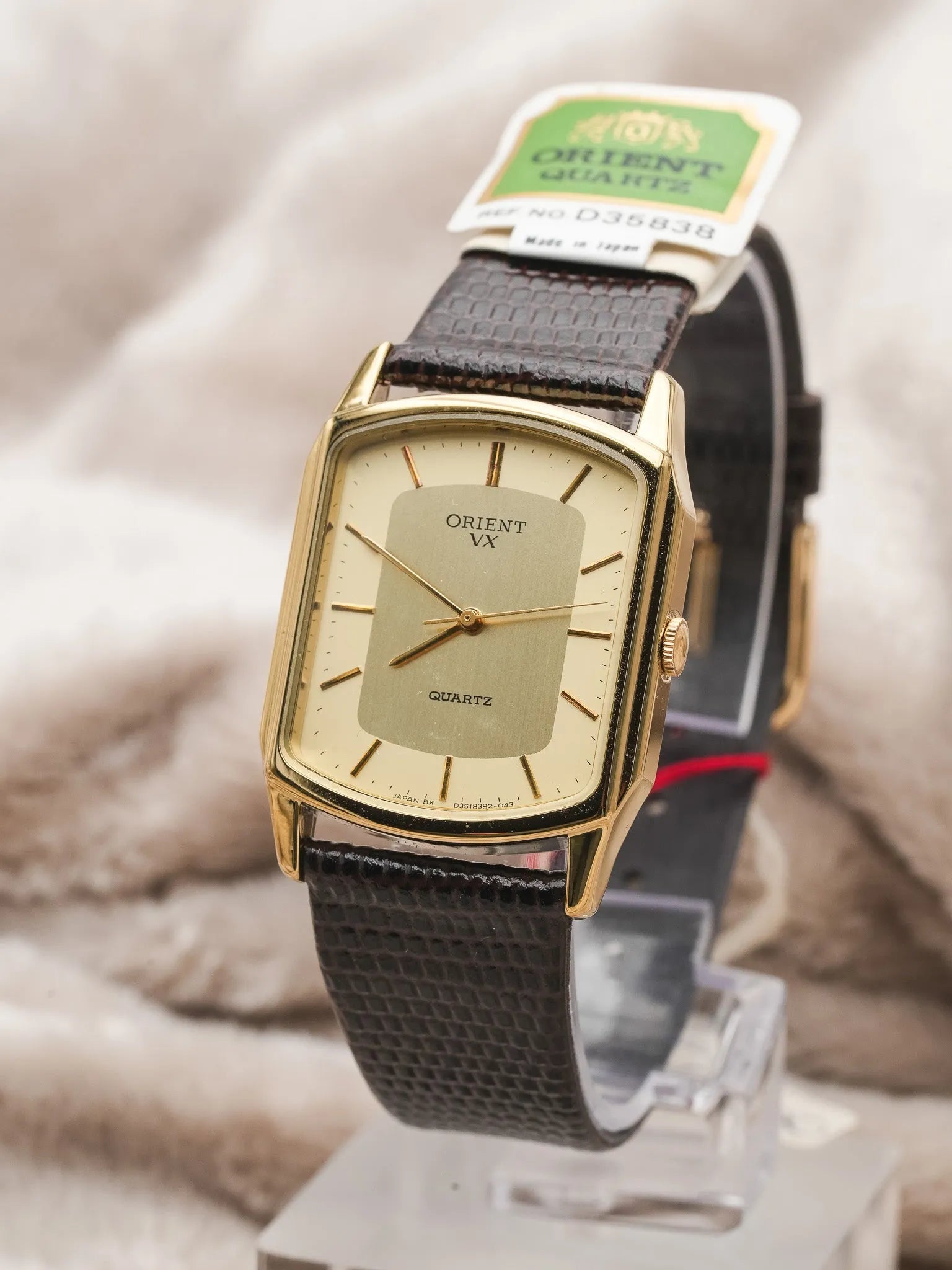 Orient - Tank plaqué or - NOS - 1980s - Atelier Victor Paris - Vintage Watch Shop Dubai