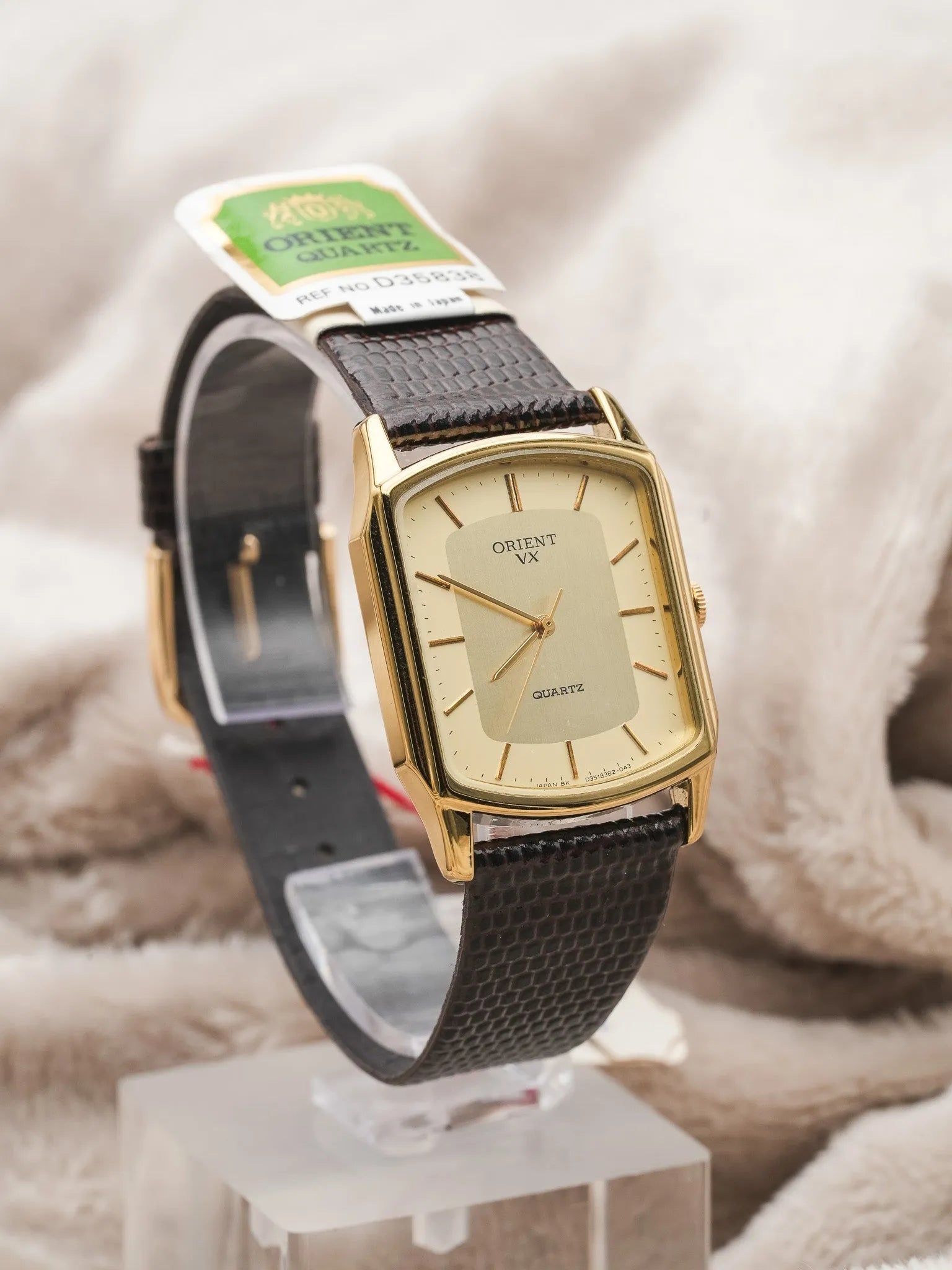 Orient - Tank plaqué or - NOS - 1980s - Atelier Victor Paris - Vintage Watch Shop Dubai
