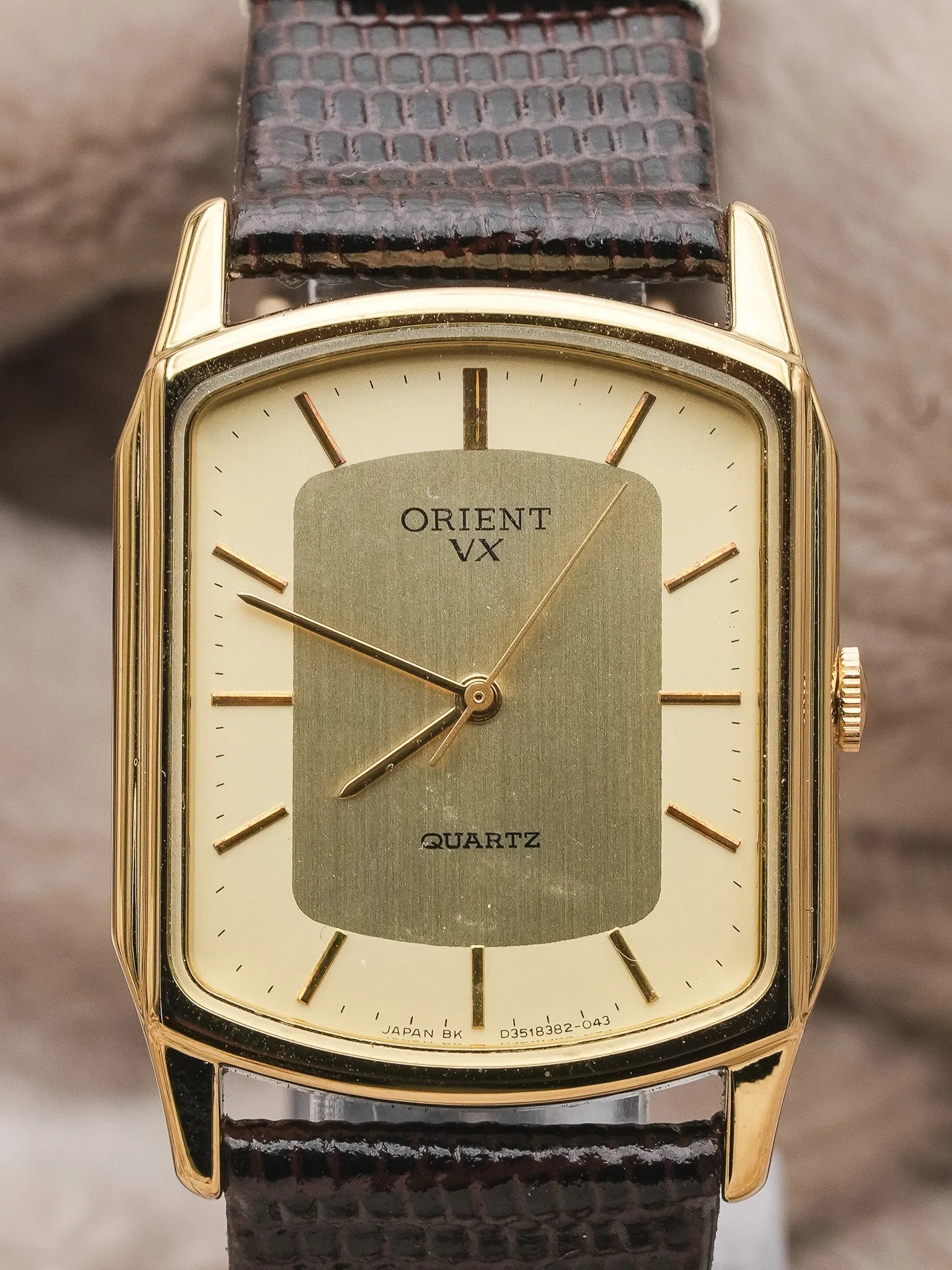 Orient - Tank plaqué or - NOS - 1980s - Atelier Victor Paris - Vintage Watch Shop Dubai