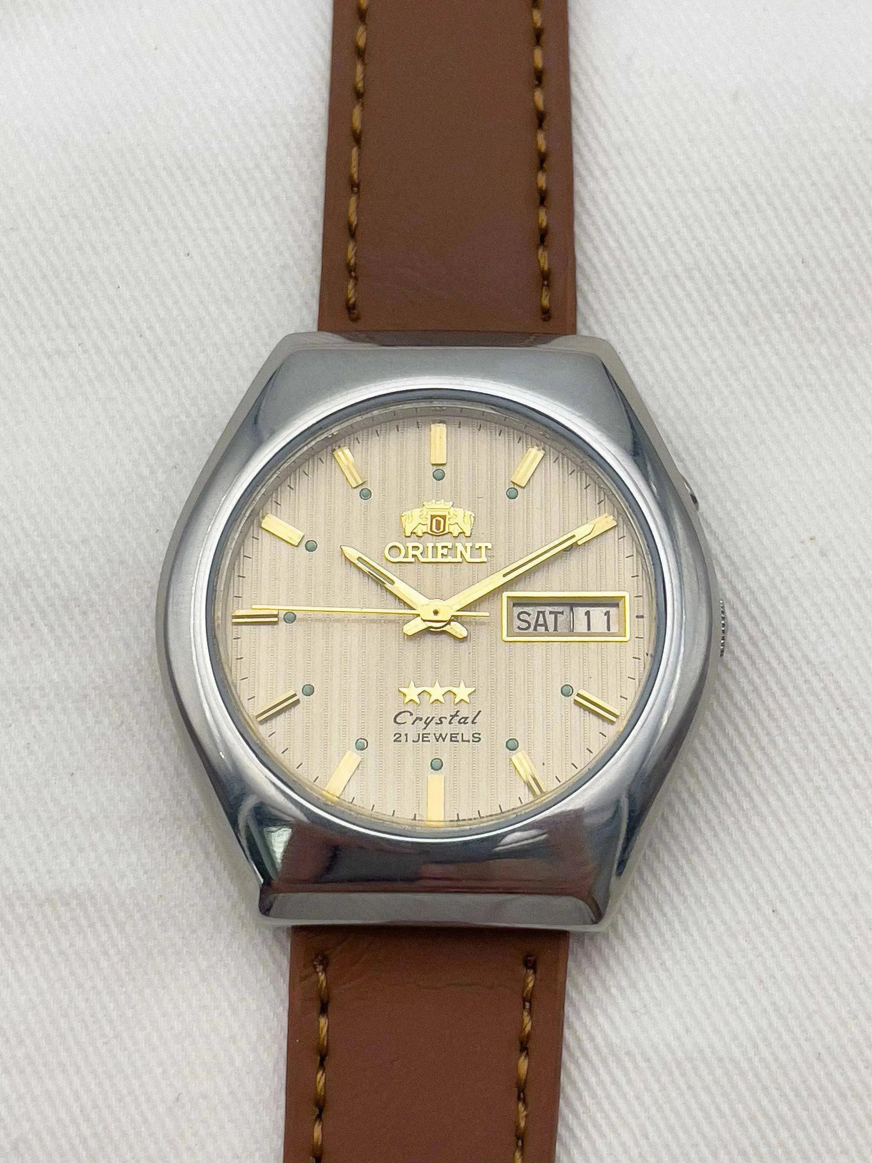 Orient - Tapissé Crème - 1970’s - Atelier Victor Paris - Vintage Watch Shop Dubai