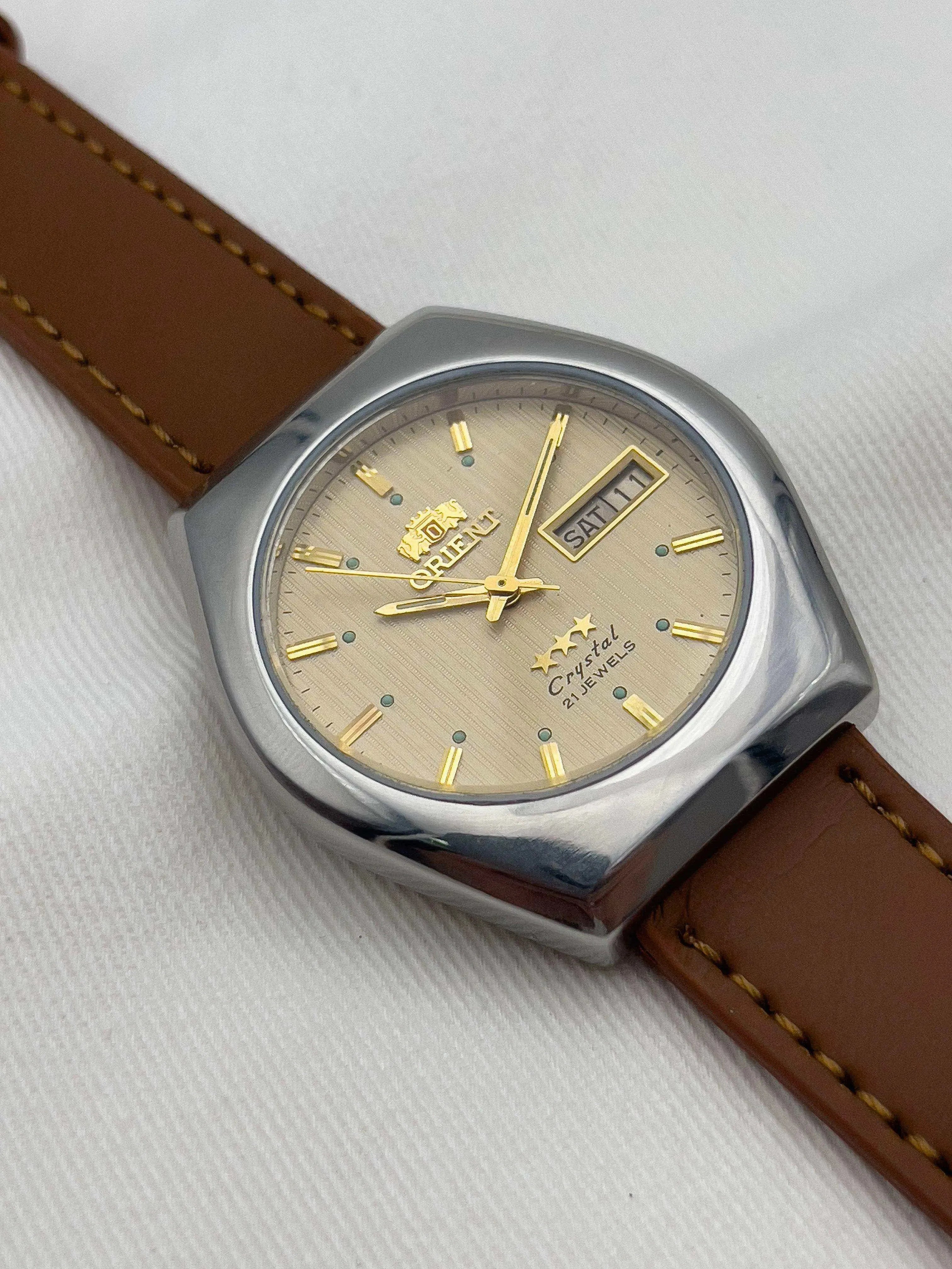 Orient - Tapissé Crème - 1970’s - Atelier Victor Paris - Vintage Watch Shop Dubai