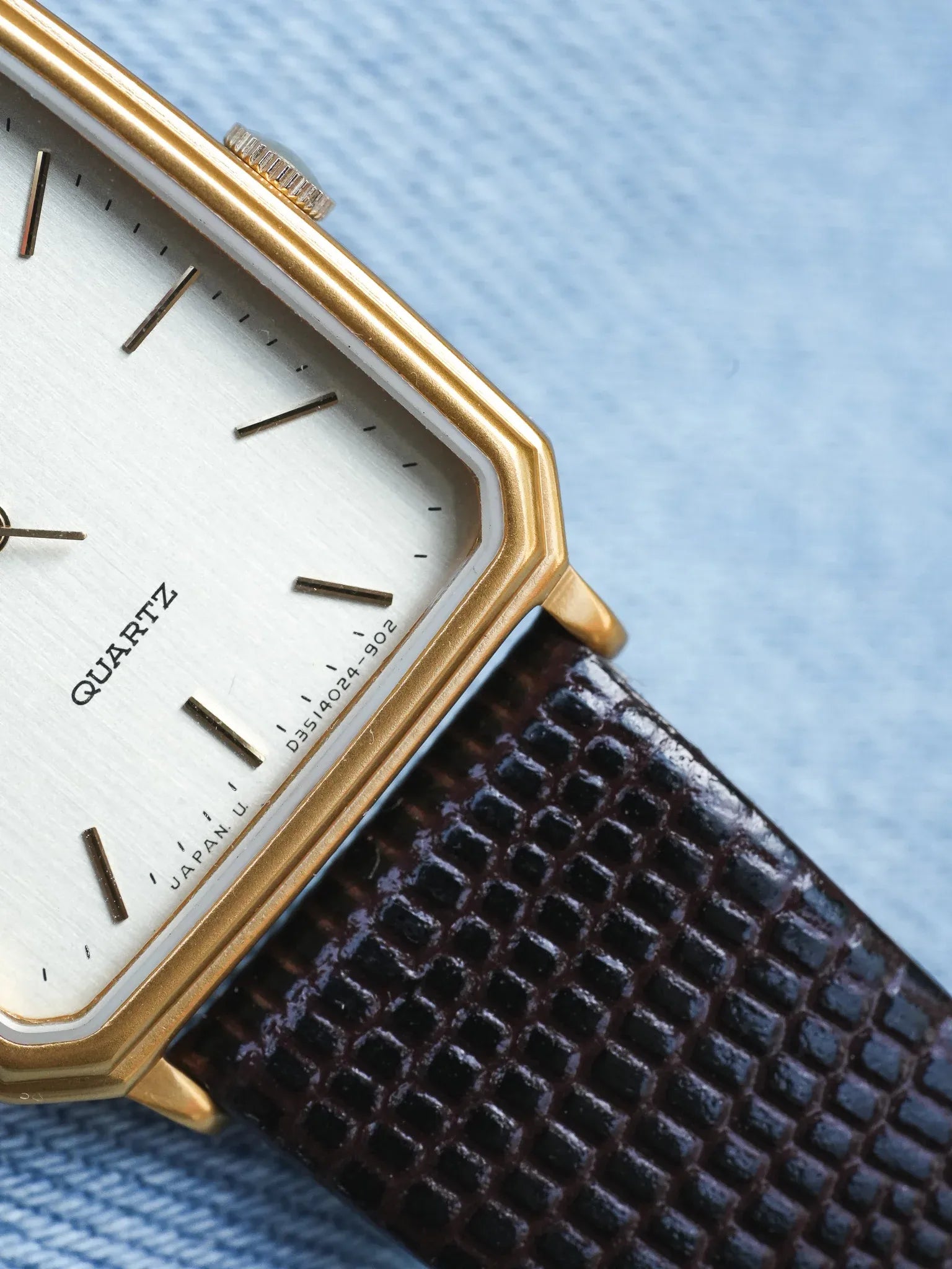 Orient - VX Tank Or - NOS - 1980s - Atelier Victor