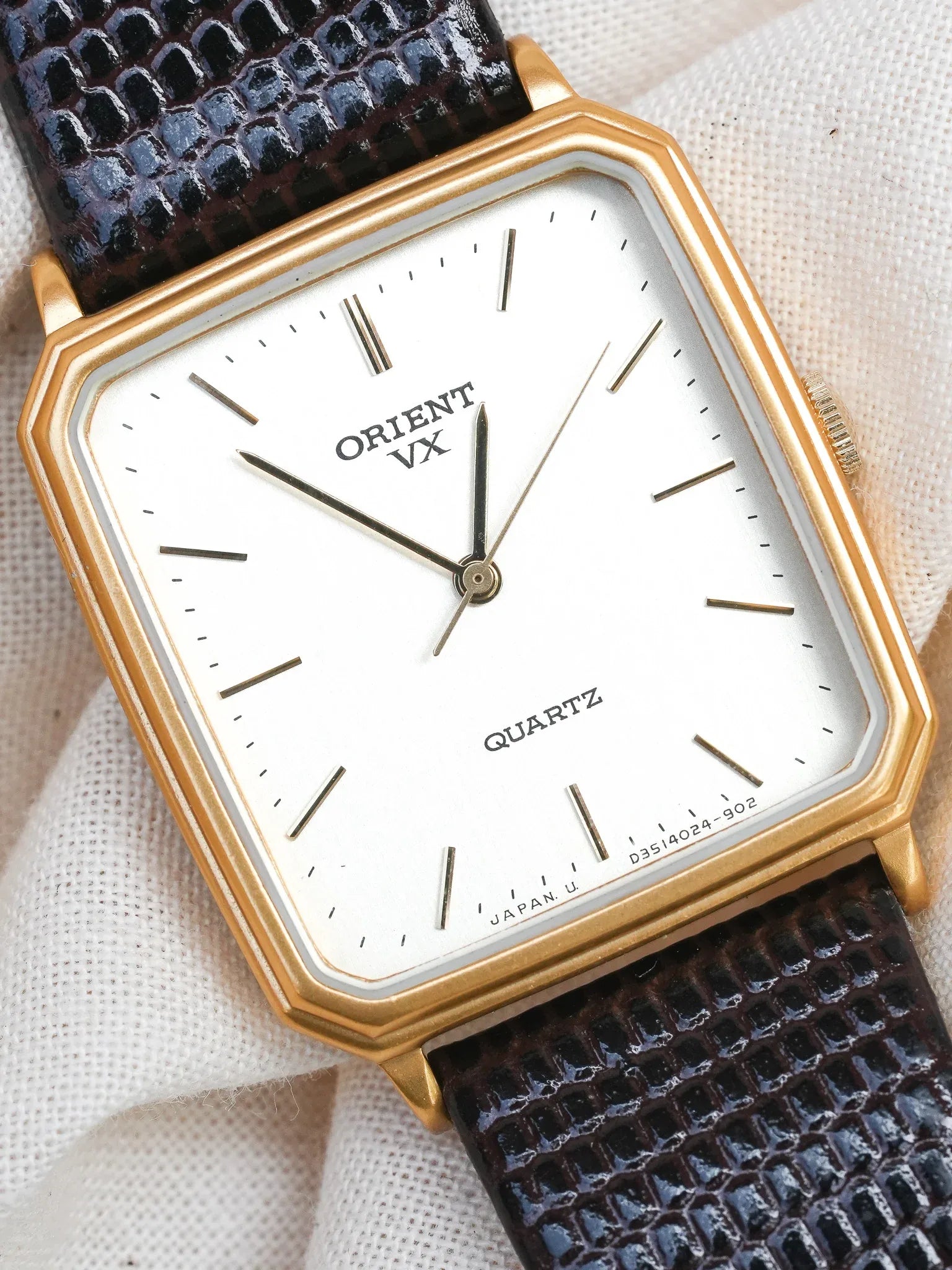 Orient - VX Tank Or - NOS - 1980s - Atelier Victor