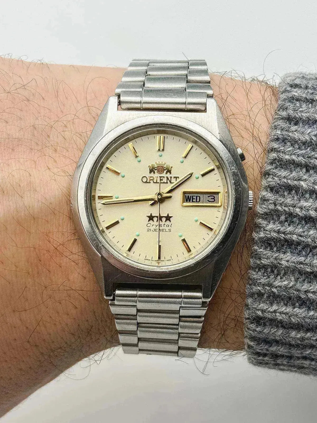 Orient - White Stars Dial Daydate Turquoise Dots - 1980s - Atelier Victor Paris - Vintage Watch Shop Dubai