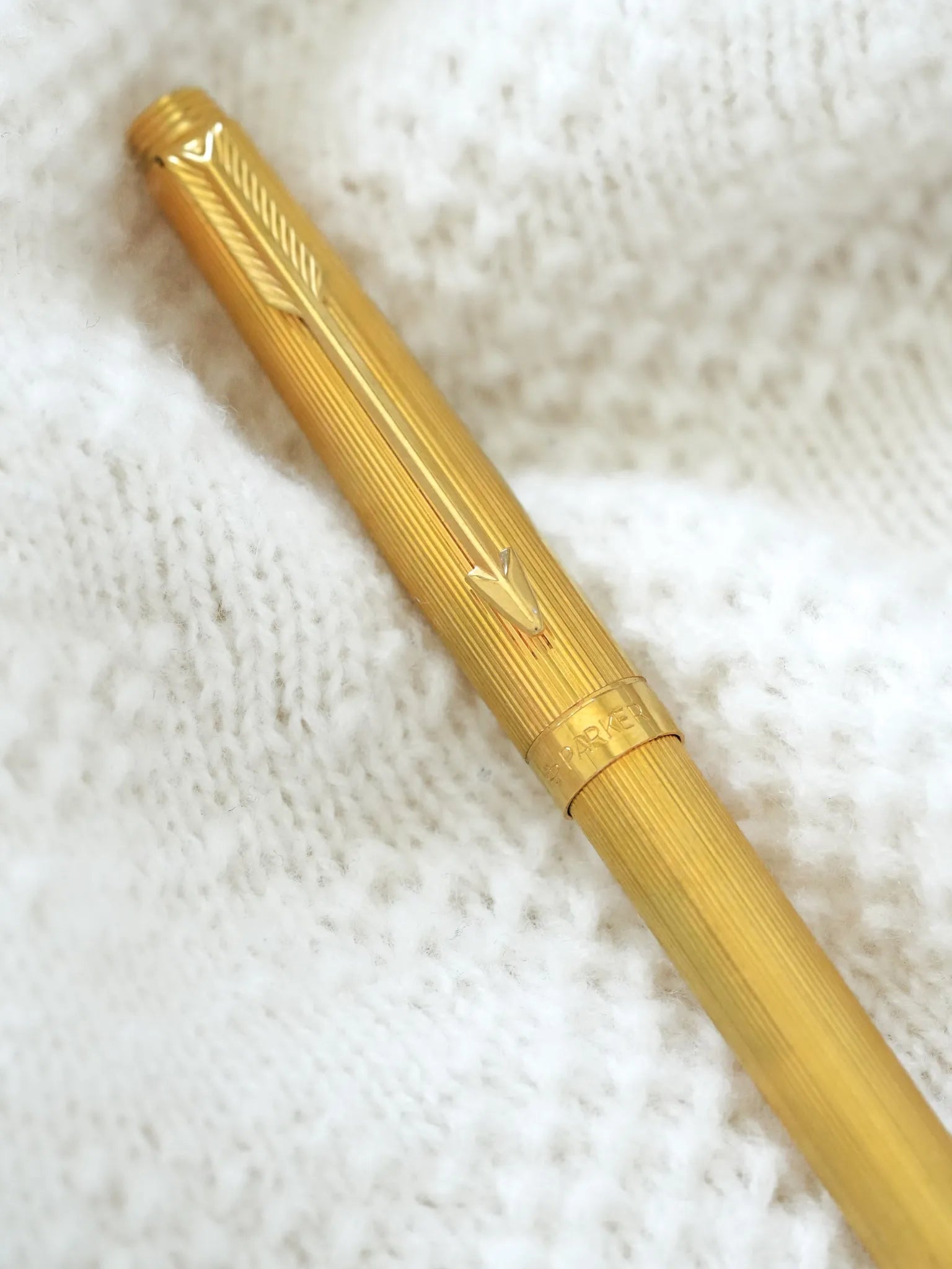 Parker - Stylo bille PARKER 75 Milleraies plaqué or logo large - 1970s - Atelier Victor - Vintage Watch Shop