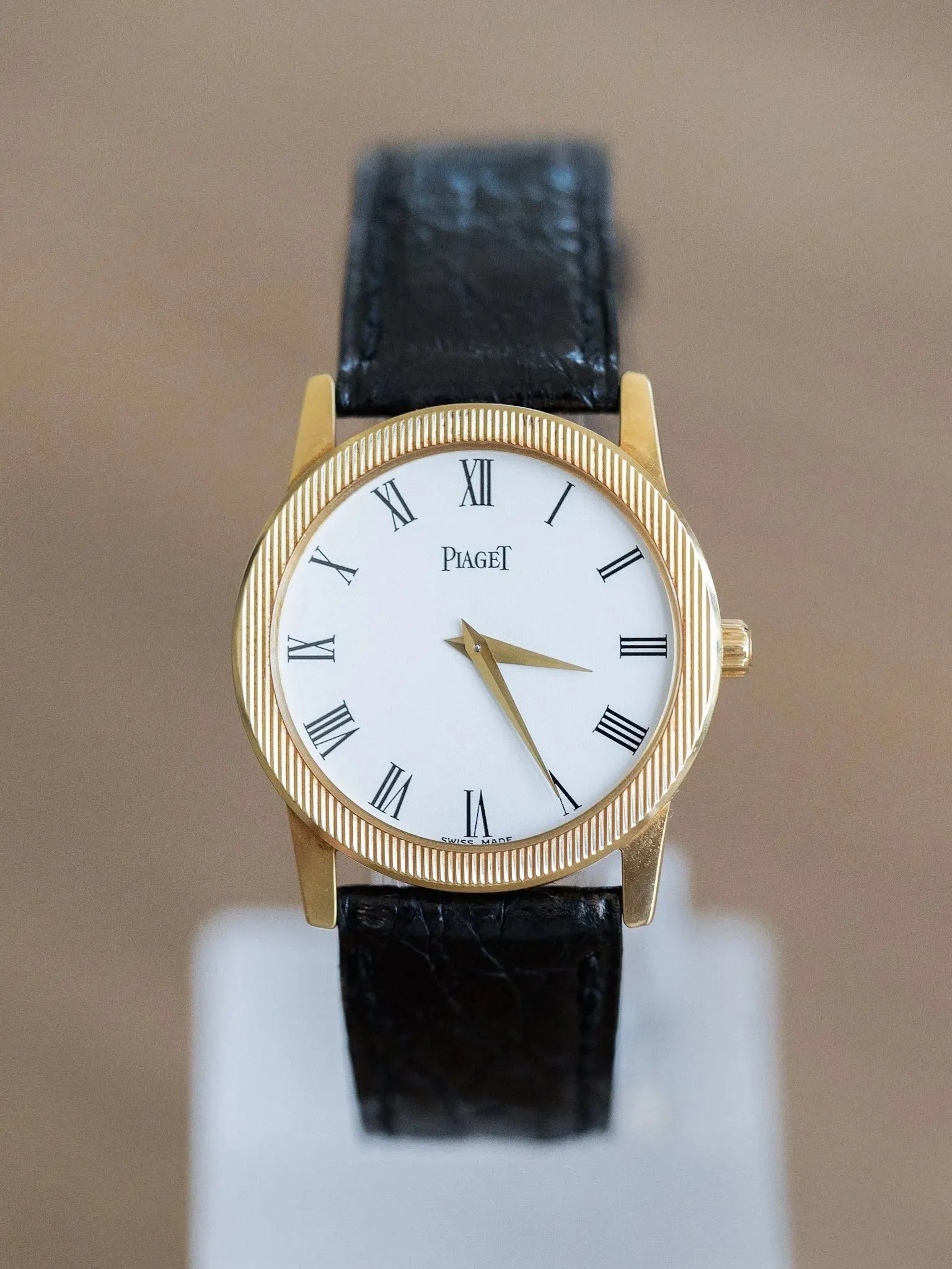 Piaget - 9894 Gold 18k - Paper - 1992 - Atelier Victor Paris - Vintage Watch Shop Dubai