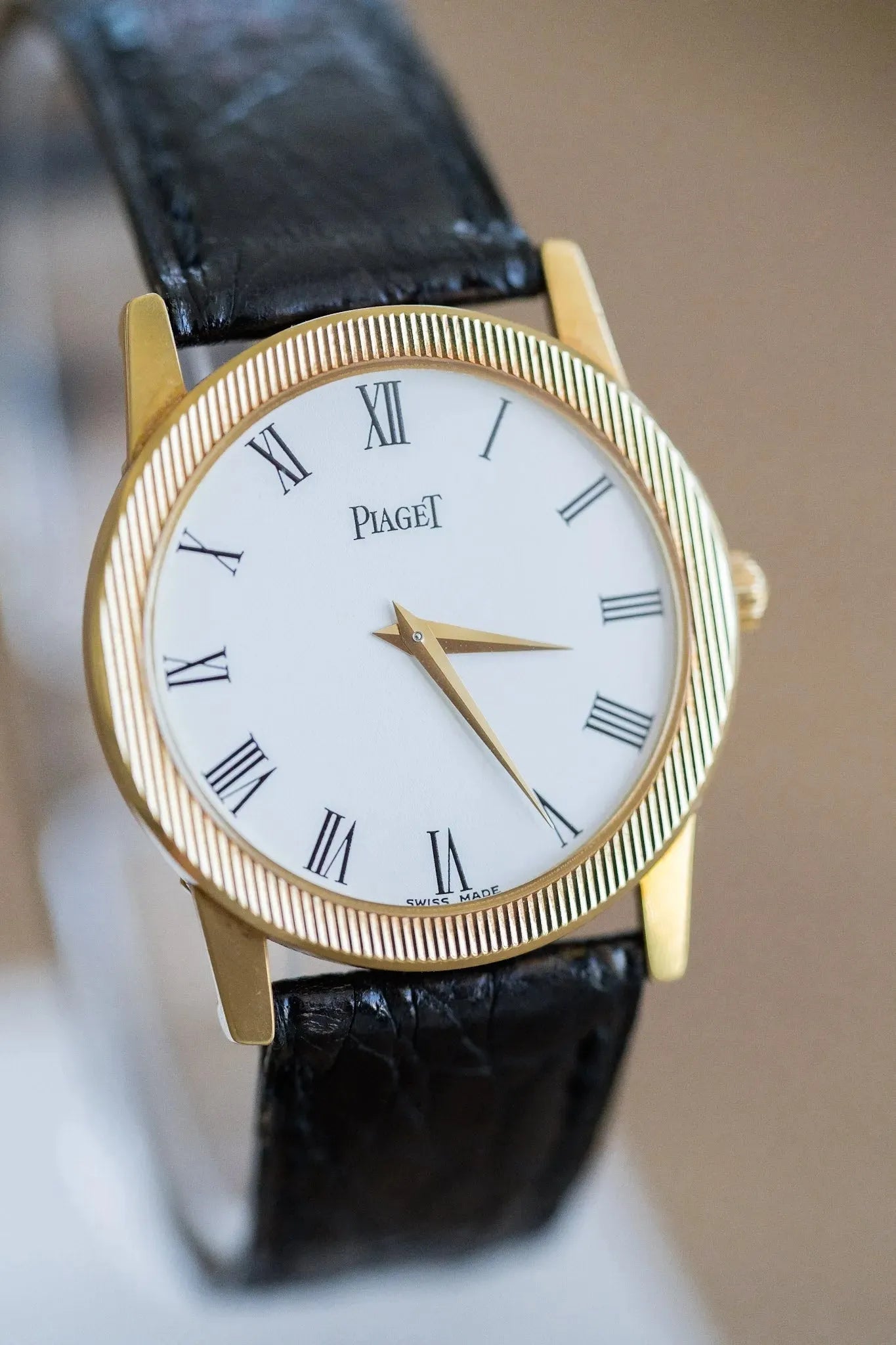 Piaget - 9894 Gold 18k - Paper - 1992 - Atelier Victor Paris - Vintage Watch Shop Dubai