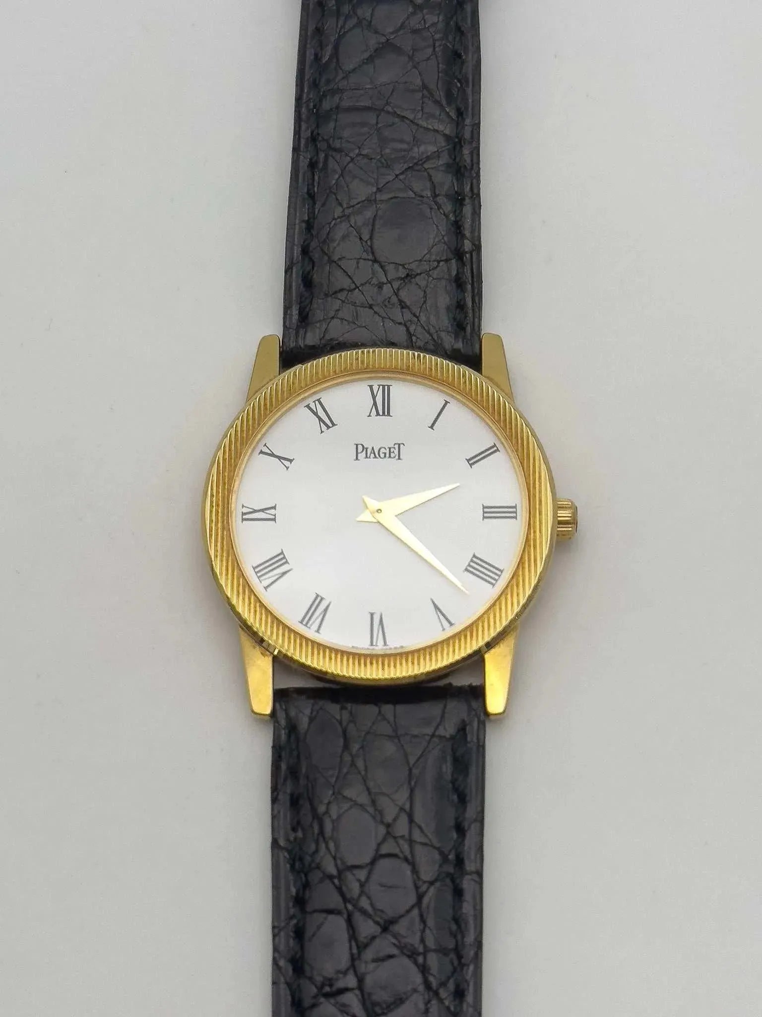 Piaget - 9894 Gold 18k - Paper - 1992 - Atelier Victor Paris - Vintage Watch Shop Dubai