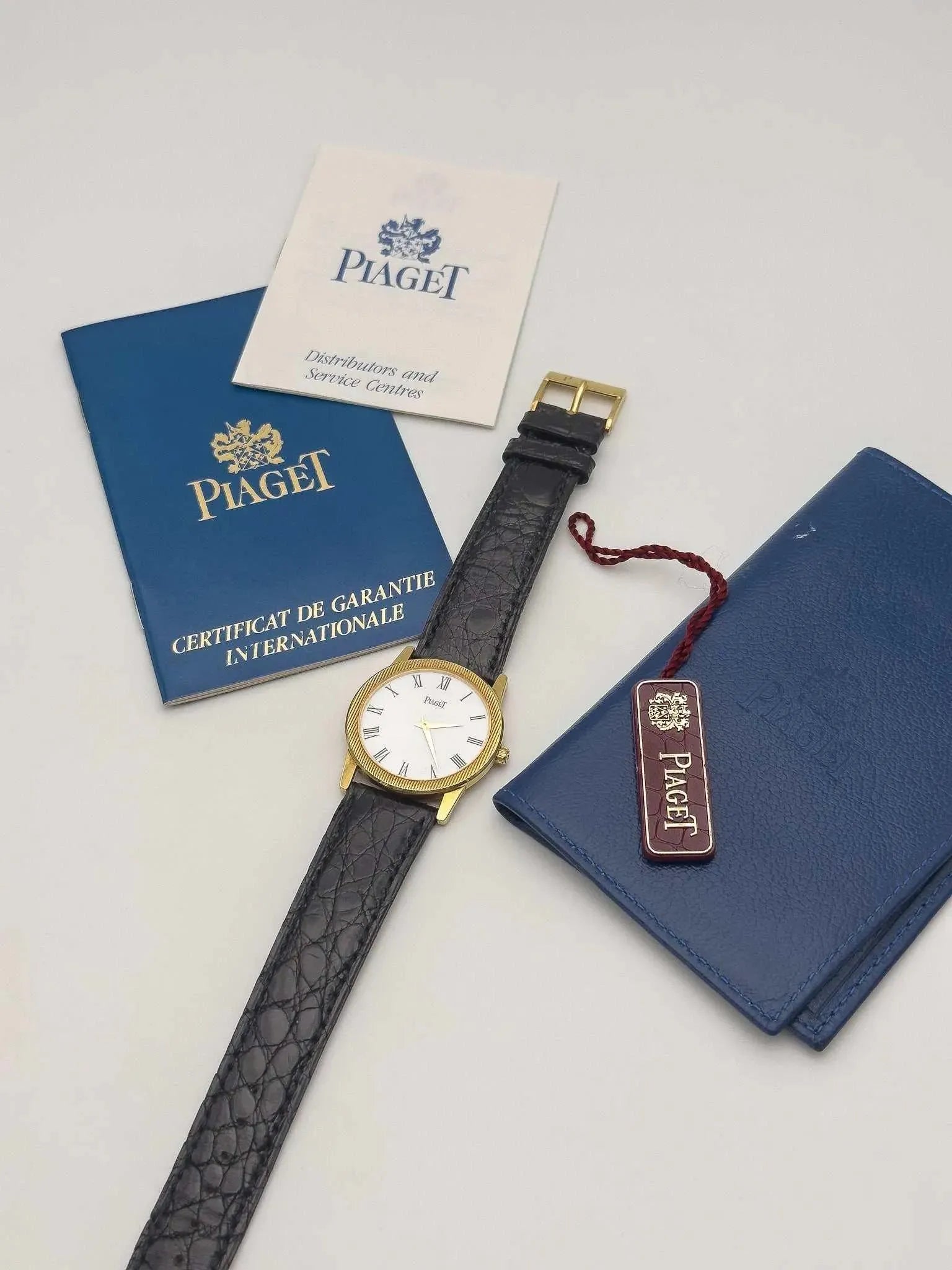 Piaget - 9894 Gold 18k - Paper - 1992 - Atelier Victor Paris - Vintage Watch Shop Dubai