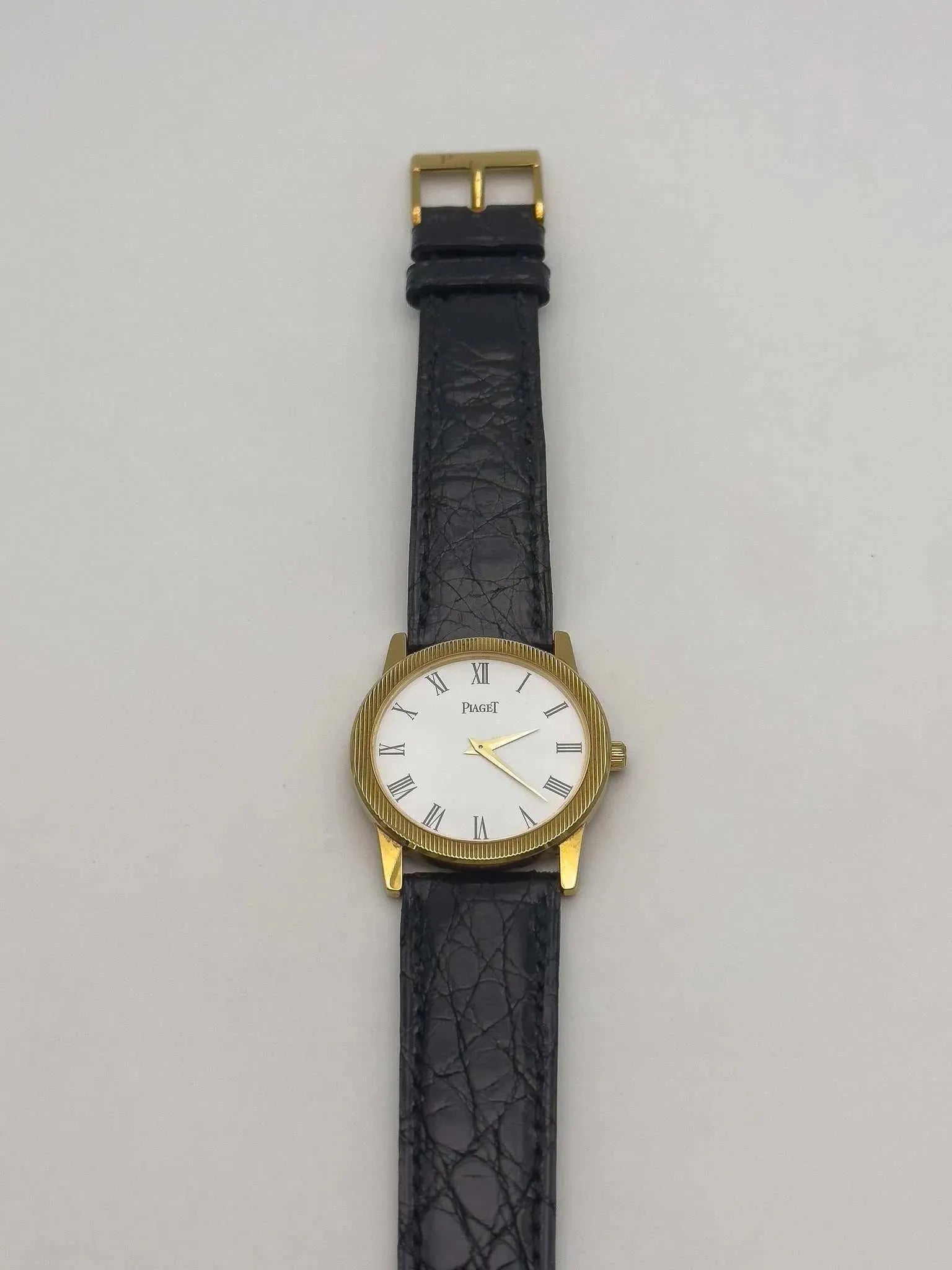 Piaget - 9894 Gold 18k - Paper - 1992 - Atelier Victor Paris - Vintage Watch Shop Dubai