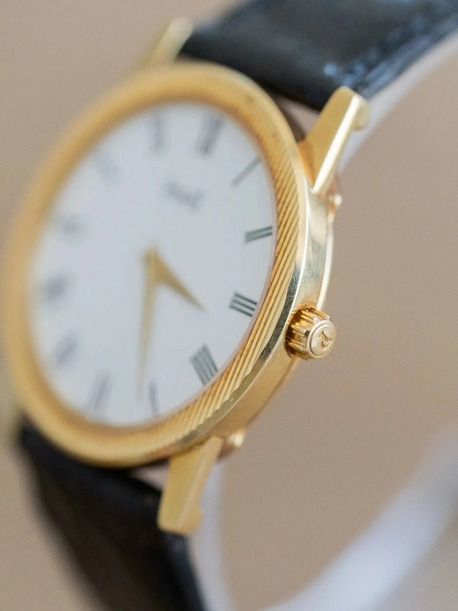 Piaget - 9894 Gold 18k - Paper - 1992 - Atelier Victor Paris - Vintage Watch Shop Dubai