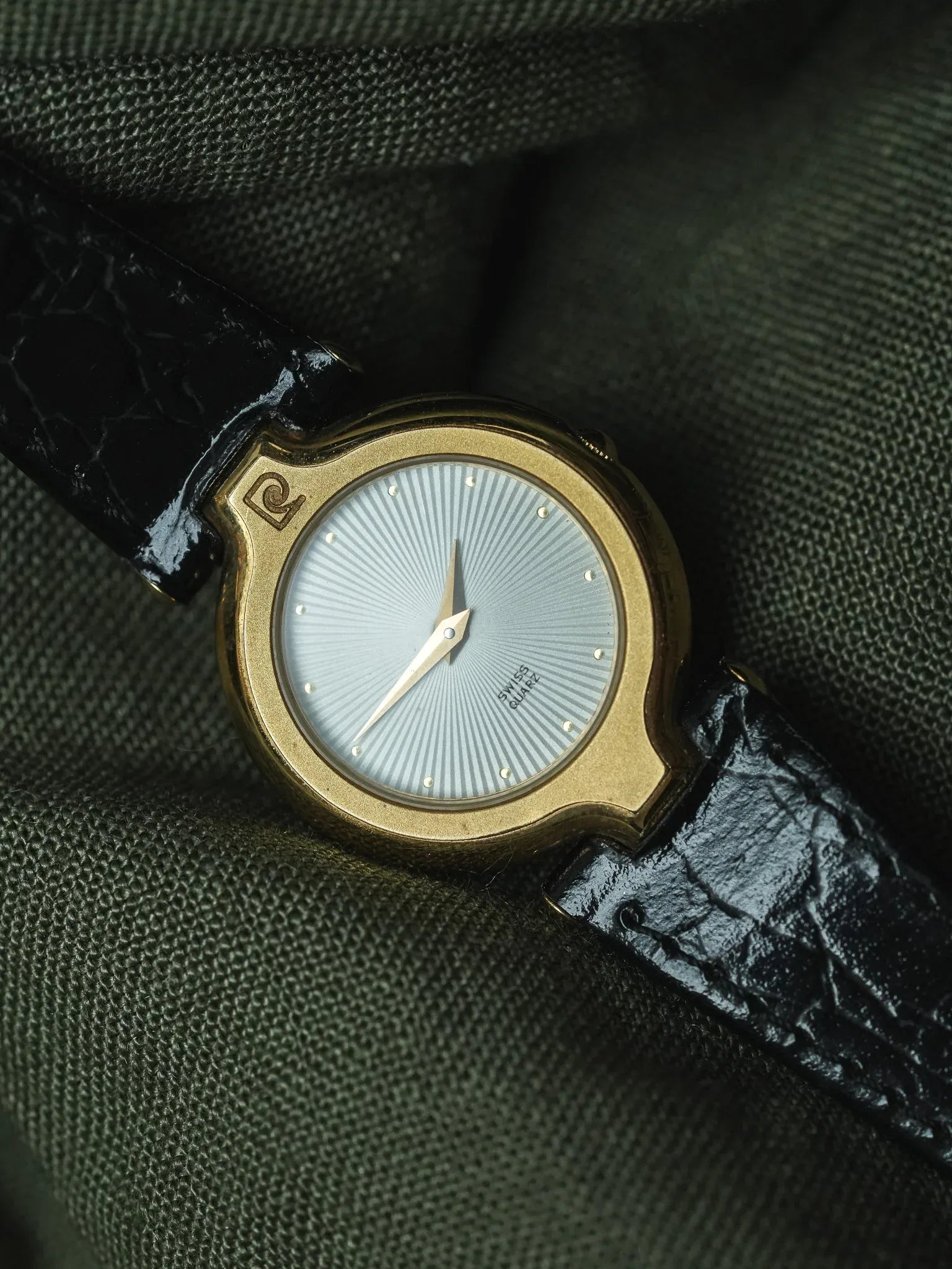 PIerre Cardin - Circle acier or Cadran guilloché - NOS - 1980s - Atelier Victor