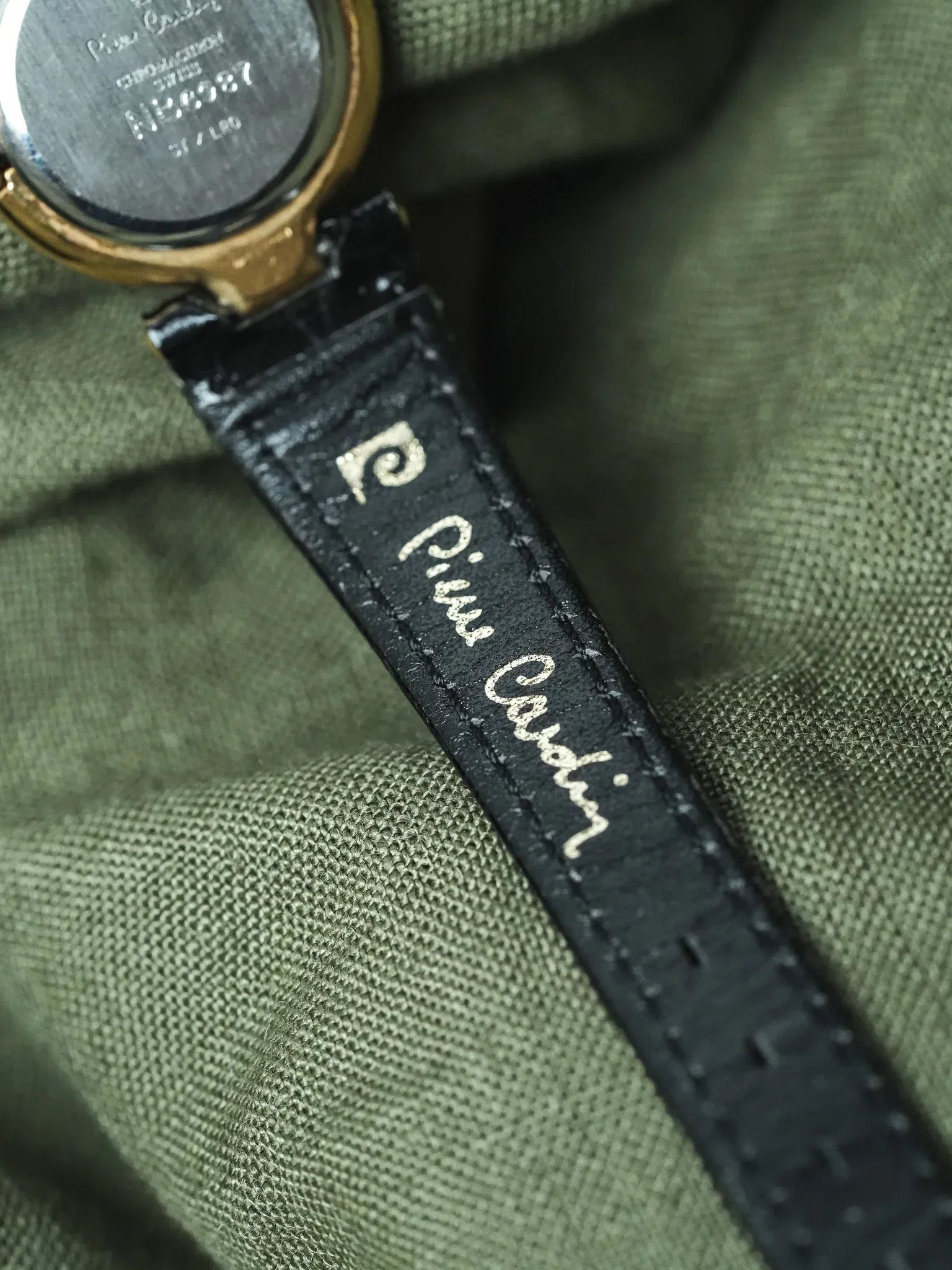 PIerre Cardin - Circle acier or Cadran guilloché - NOS - 1980s - Atelier Victor