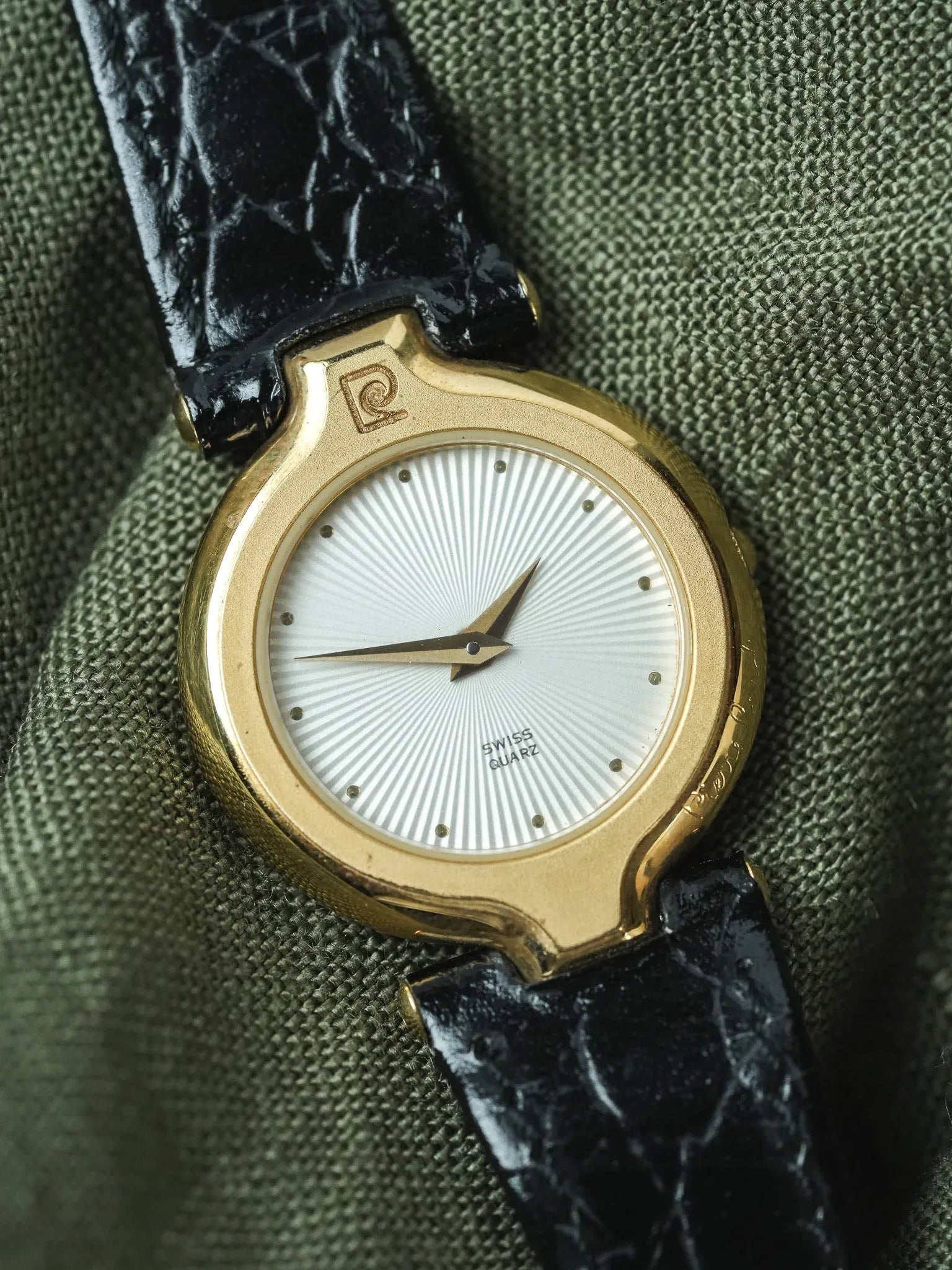 PIerre Cardin - Circle acier or Cadran guilloché - NOS - 1980s - Atelier Victor