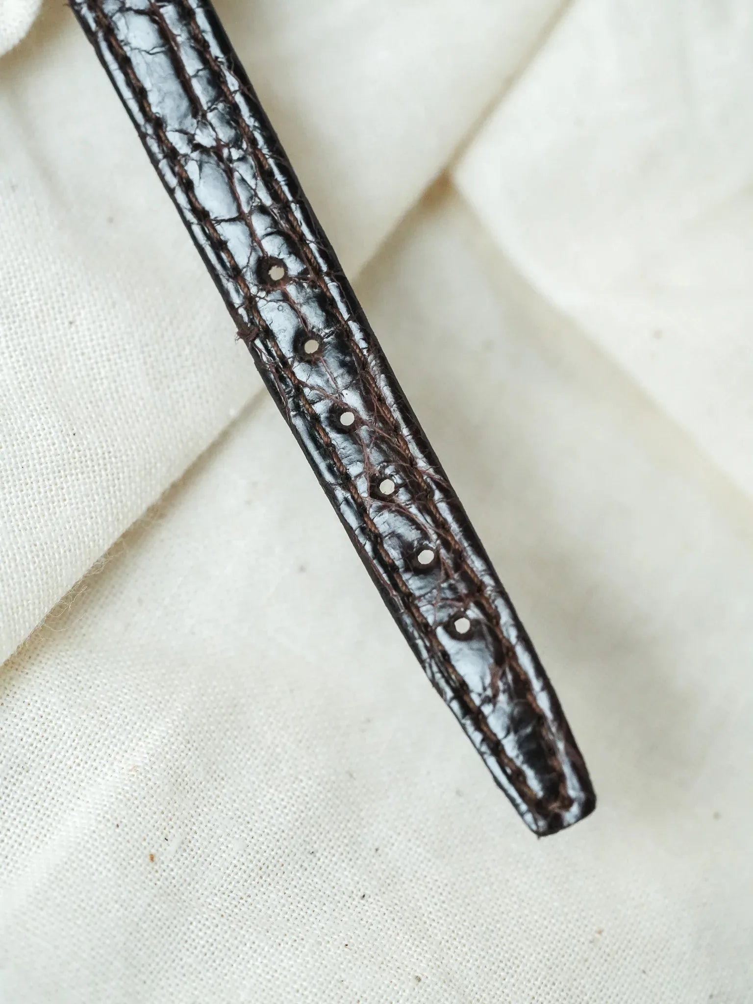 PIerre Cardin - Ellipse Femme Plaqué or Cadran or - NOS - 1980s - Atelier Victor