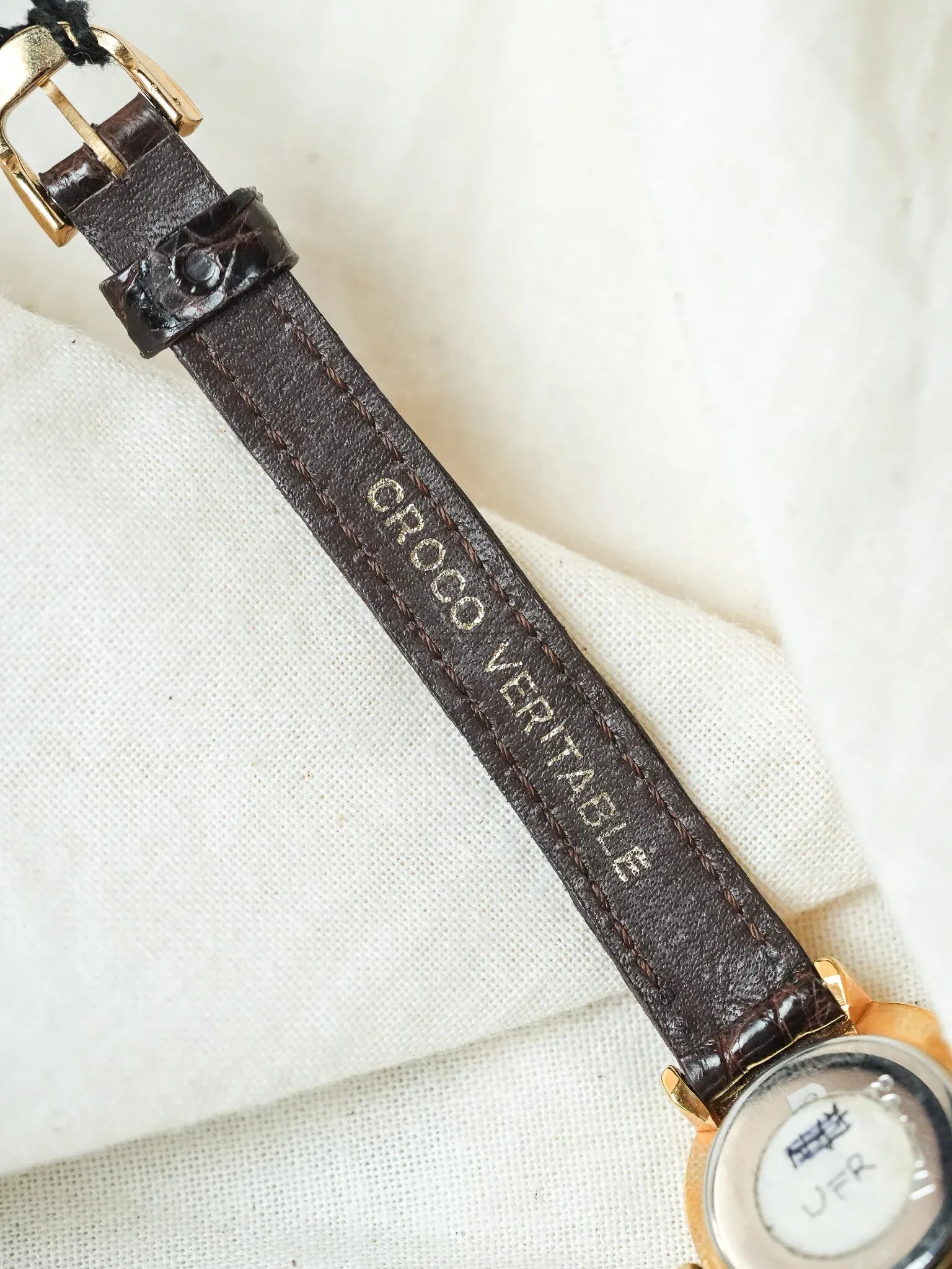 PIerre Cardin - Ellipse Femme Plaqué or Cadran or - NOS - 1980s - Atelier Victor