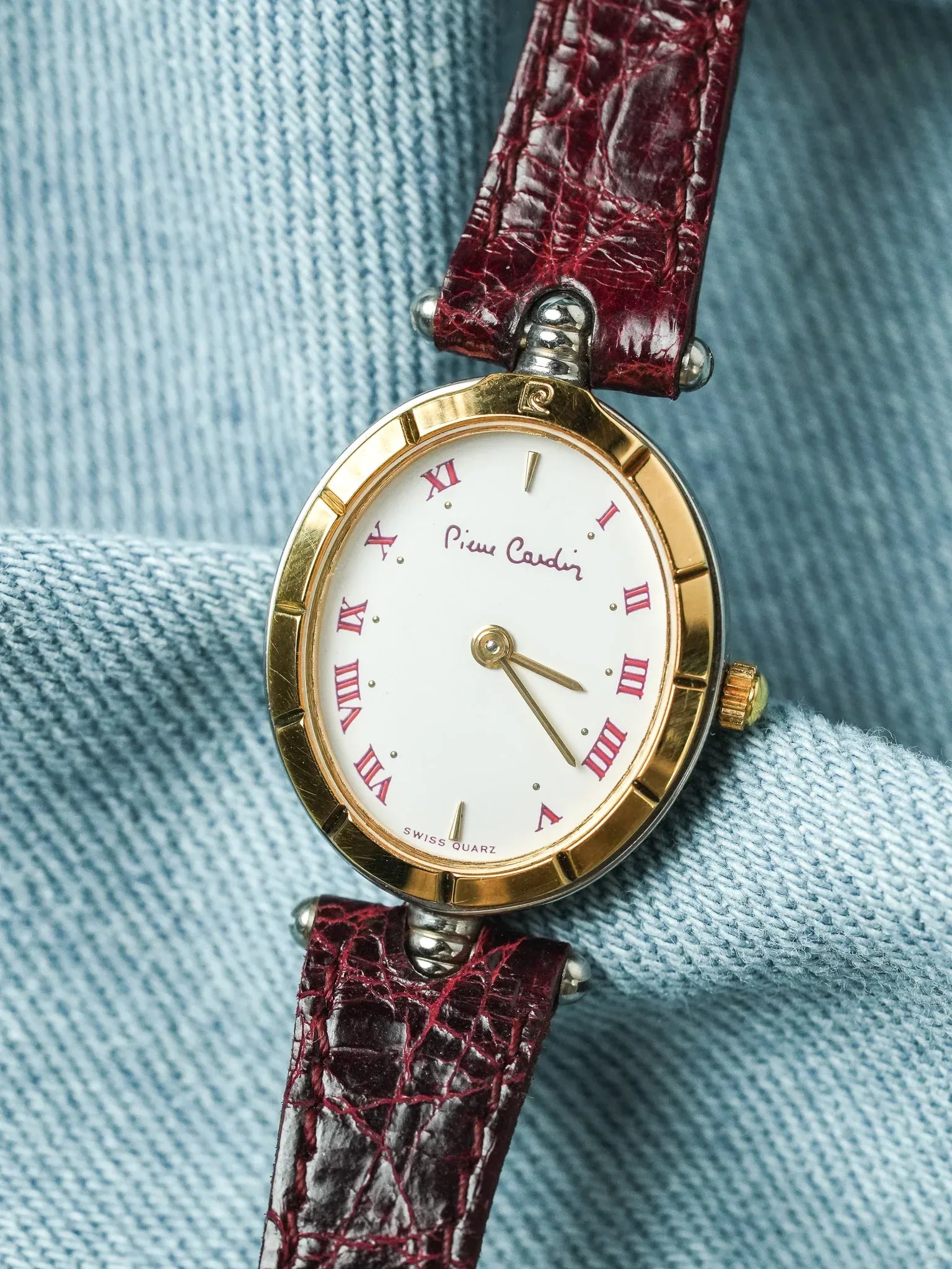 PIerre Cardin - Ellipse Plaqué or Cadran blanc index or - NOS - 1980s - Atelier Victor