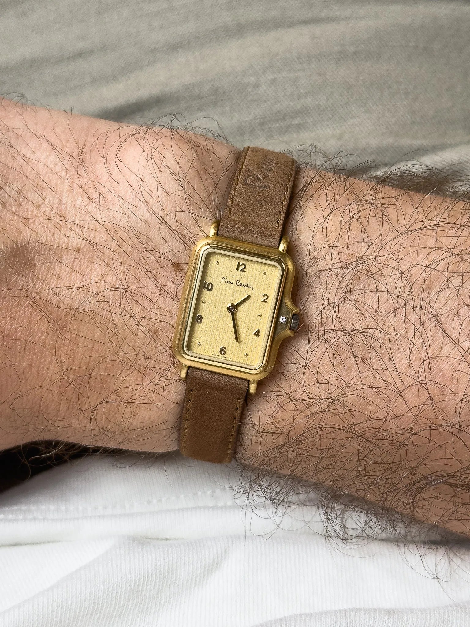 PIerre Cardin - Tank Tapisserie or Couronne "Diamant" - NOS - 1980s - Atelier Victor