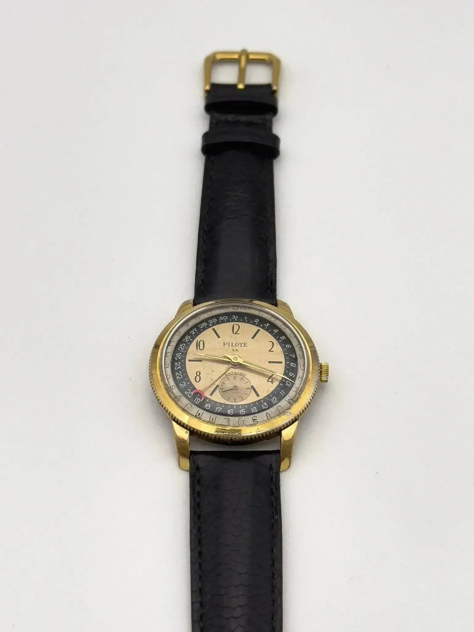 Pilote SA - Pointer Day Date - 1960s - Atelier Victor