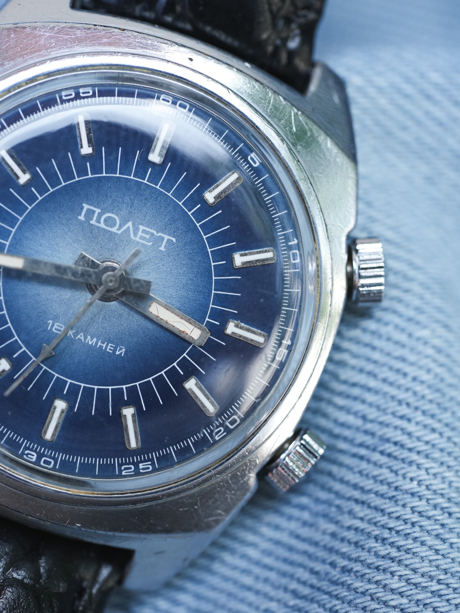 Poljot - Alarme Cadran Bleu - 1970s - Atelier Victor - Vintage Watch Shop