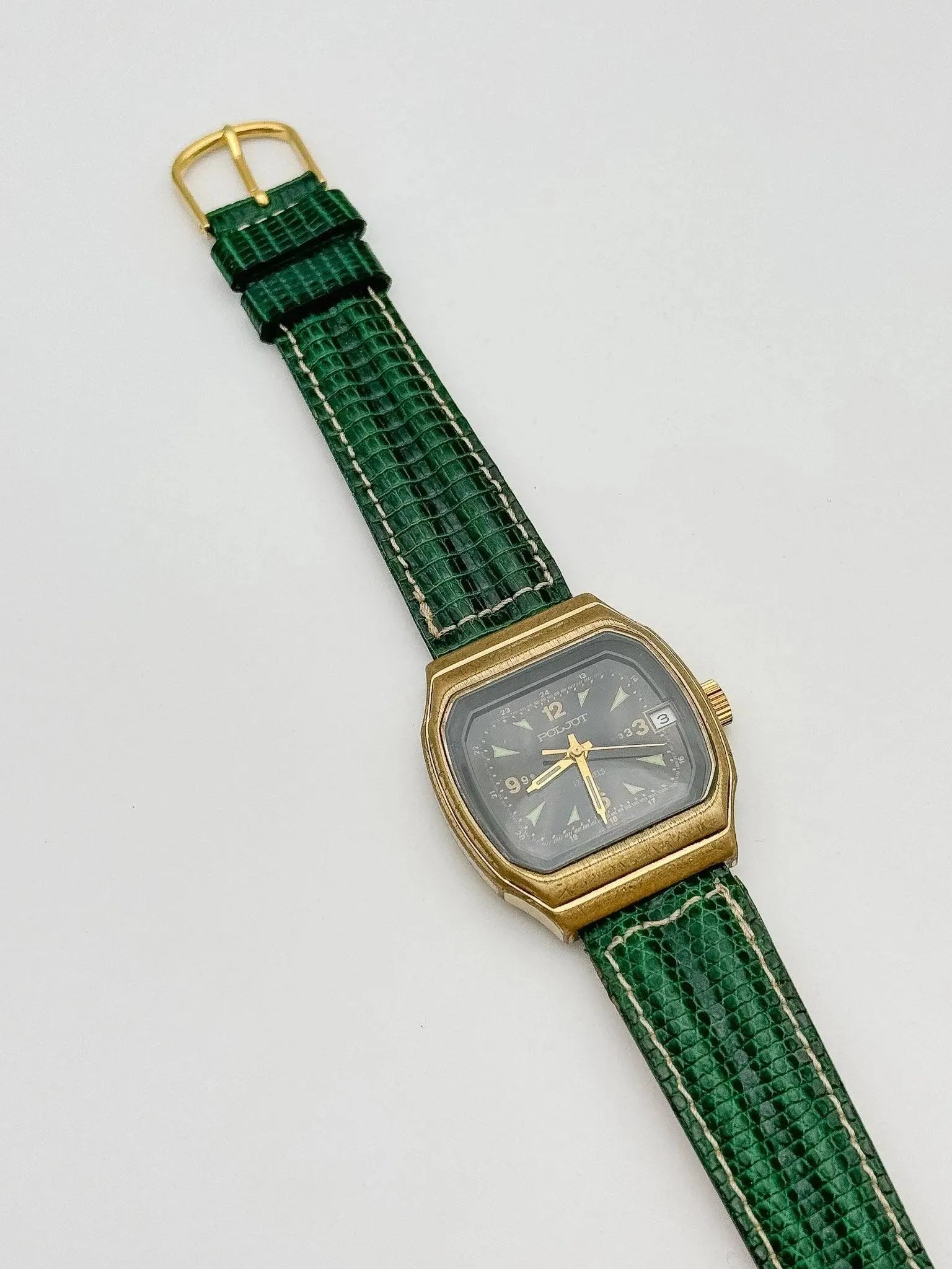 Poljot - Black And Green Dial - 1970s - Atelier Victor Paris - Vintage Watch Shop Dubai