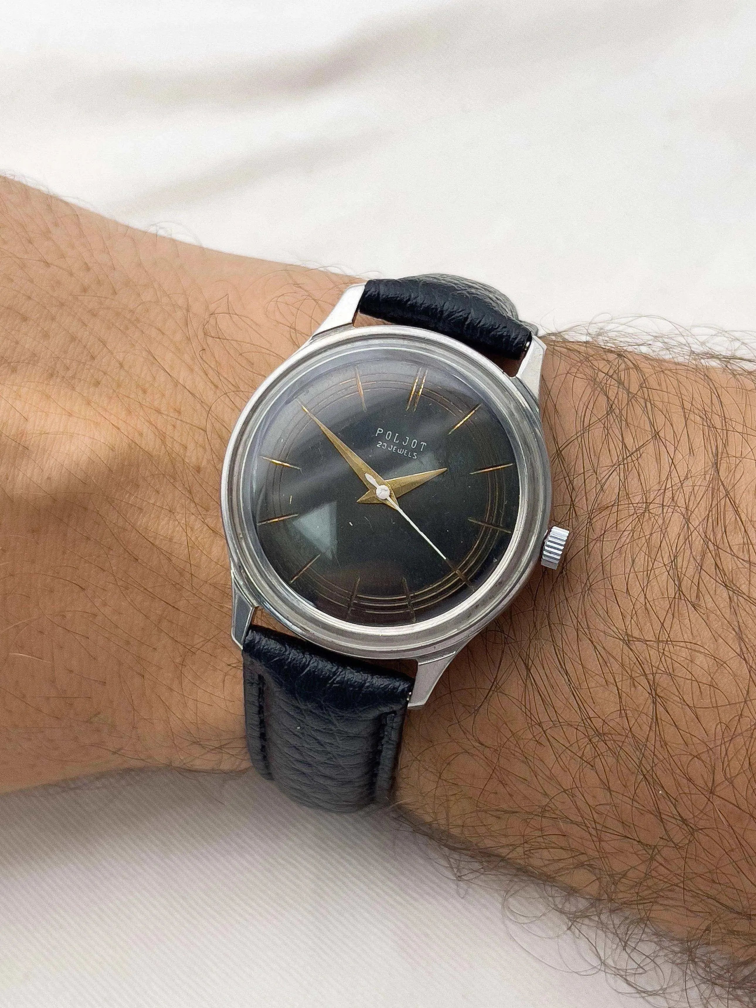 Poljot - Dauphine Gold - 1970s - Atelier Victor - Vintage  Shop