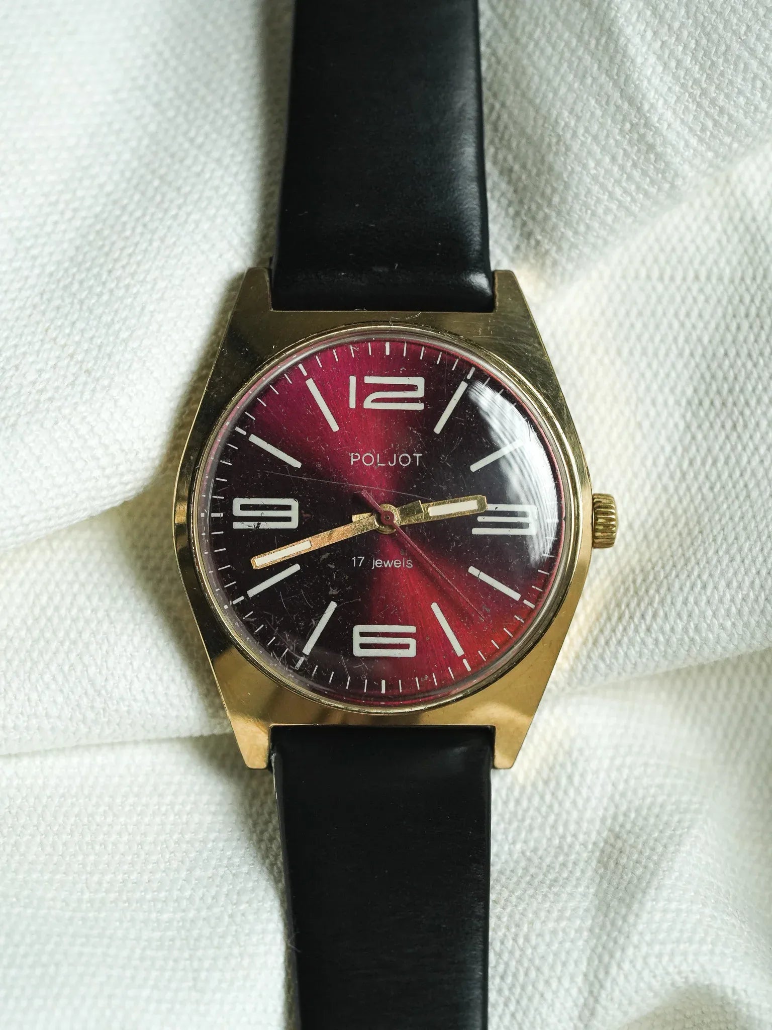 Poljot - Plaque or cadran bordeaux - 1970s - Atelier Victor