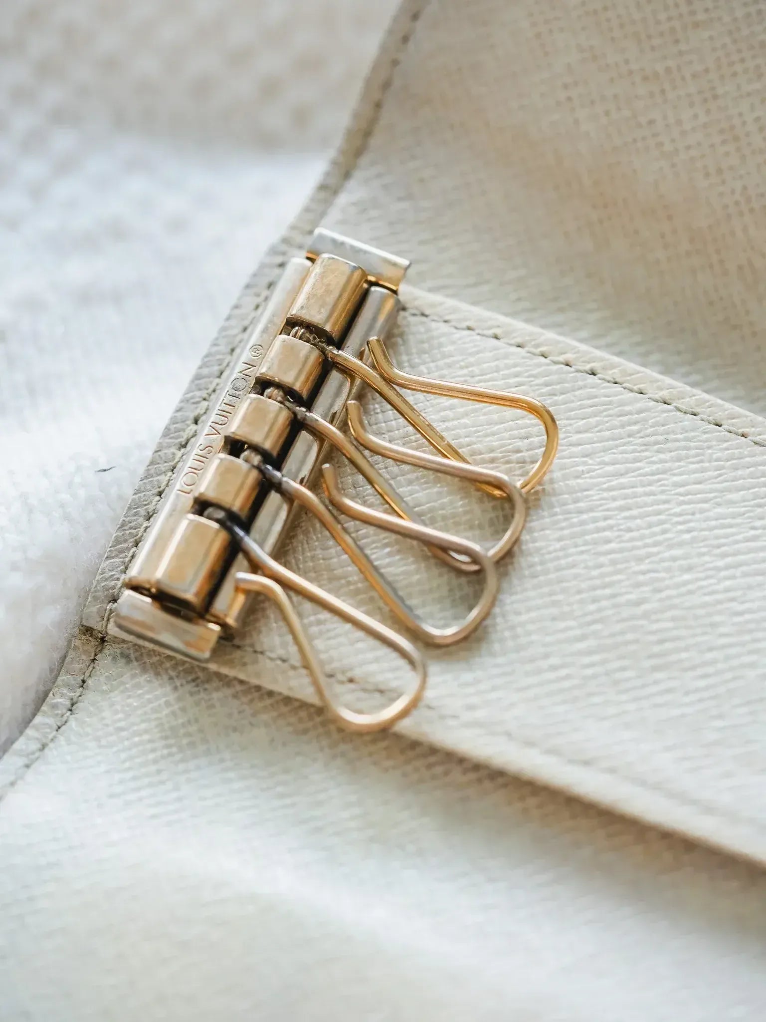 Louis Vuitton - Porte-clés damier blanc - Atelier Victor